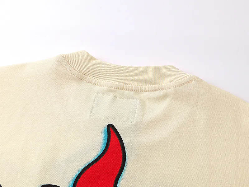 3137# P106 Real shot Godspeed American fashion rock street retro loose printed cotton short sleeves Fabric: 240g 32 count fine cotton double yarn pure cotton Color: apricot Size: S M L XL