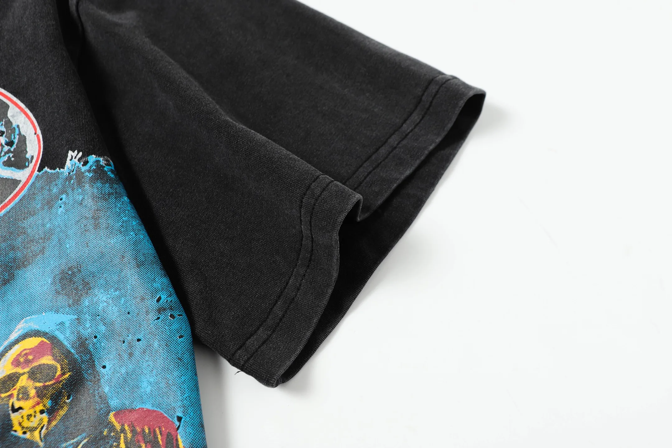 6006% washed black｜P116 Godspeed cross-border American rock and roll street washed retro style short-sleeved T (craft printing) fabric (fabric): 32-count combed double yarn 250g weight size (size): S-M-L-XL color (colour): washed black