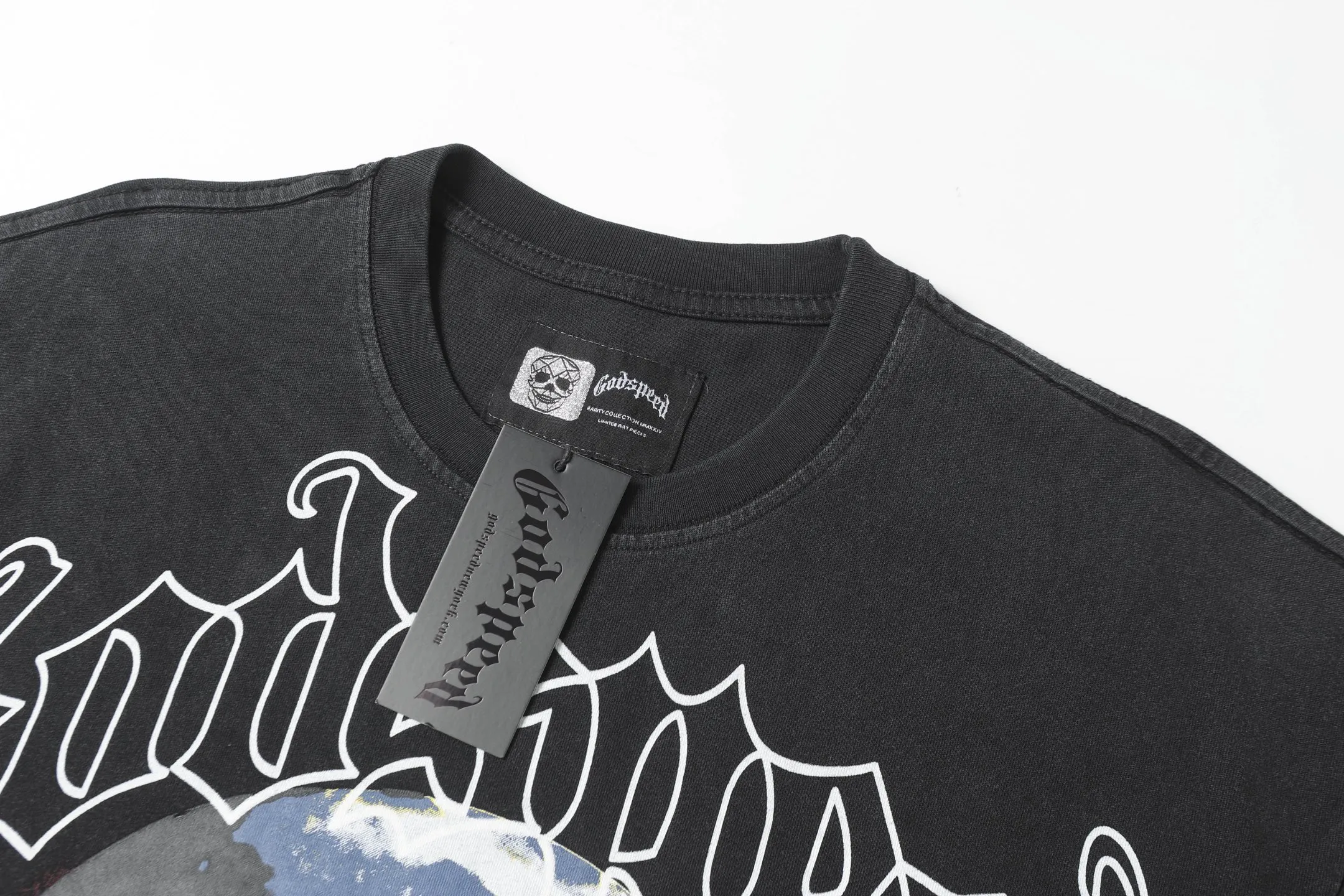 6027#washed black｜P116 Godspeed cross-border American rock and roll street washed retro style short-sleeved T (craft printing) fabric (fabric): 32 count combed double yarn 250g weight size (size): S-M-L-XL color (colour): washed black 👉