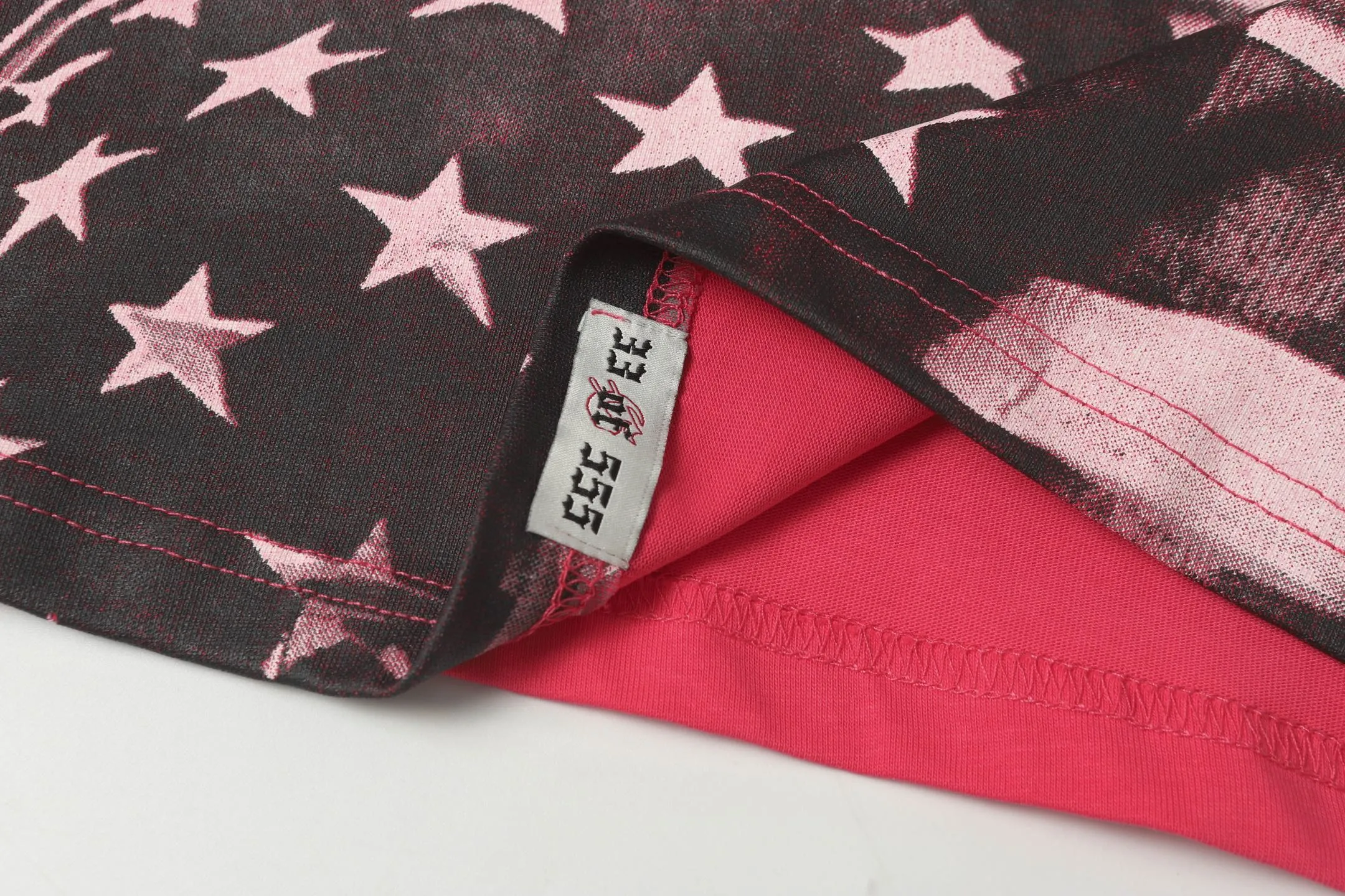 5039#Rose Red｜P104 Godspeed cross-border American rock and roll street washed retro style short-sleeved T (craft printing) fabric (fabric) 32-count combed double yarn 240 grams weight code number (size): S-M-L-XL color (colour): rose red