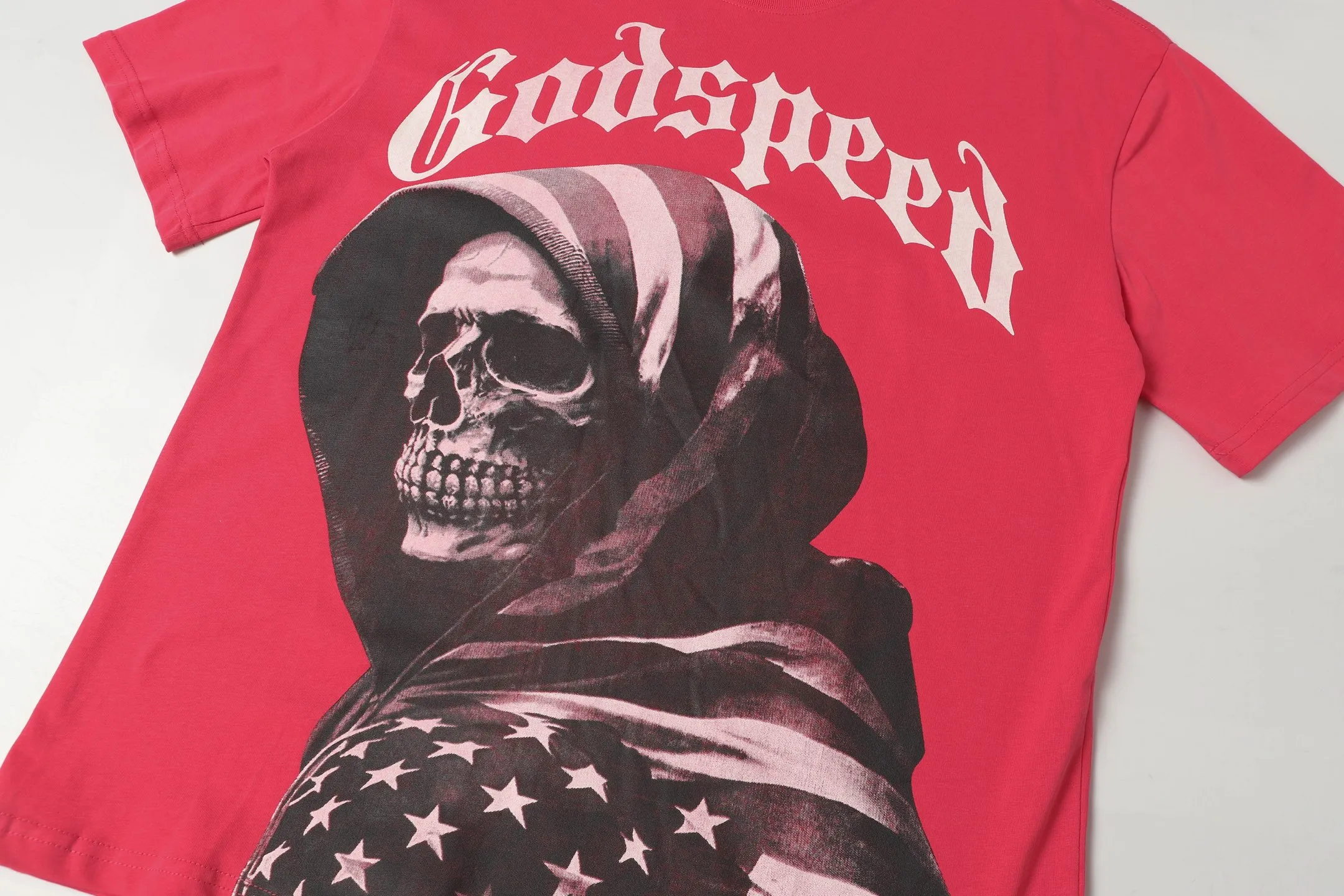 5039#Rose Red｜P104 Godspeed cross-border American rock and roll street washed retro style short-sleeved T (craft printing) fabric (fabric) 32-count combed double yarn 240 grams weight code number (size): S-M-L-XL color (colour): rose red