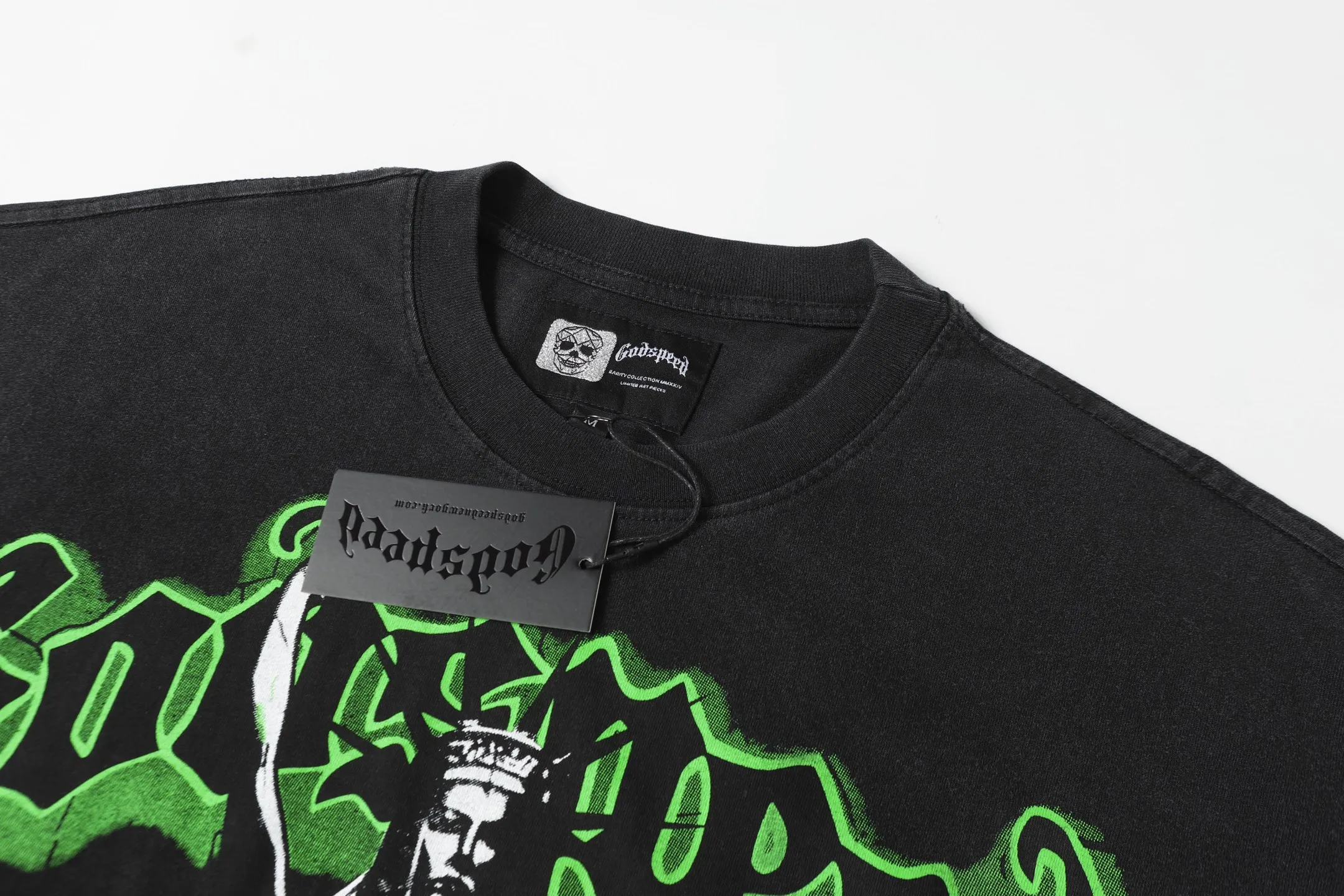 6037#washed black｜P116 Godspeed cross-border American rock and roll street washed retro style short-sleeved T (craft printing) fabric (fabric): 32 count combed double yarn 250g weight size (size): S-M-L-XL color (colour): washed black 👉