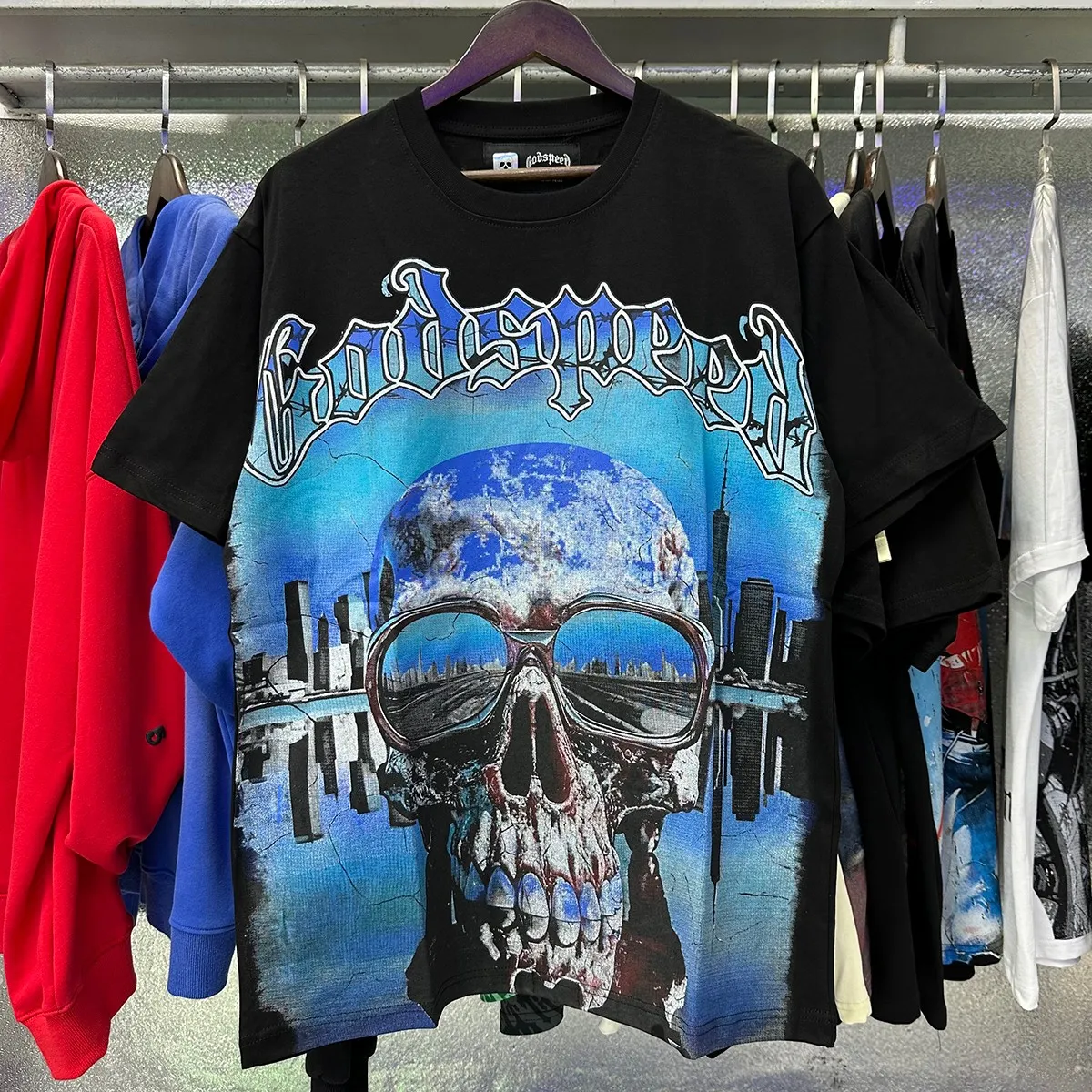 Actual photo, No. 7063, Mechao Godspeed skull city reflection print high weight double yarn pure cotton casual short-sleeved T-shirt batch 110 Color: black, apricot; Size: S M L XL