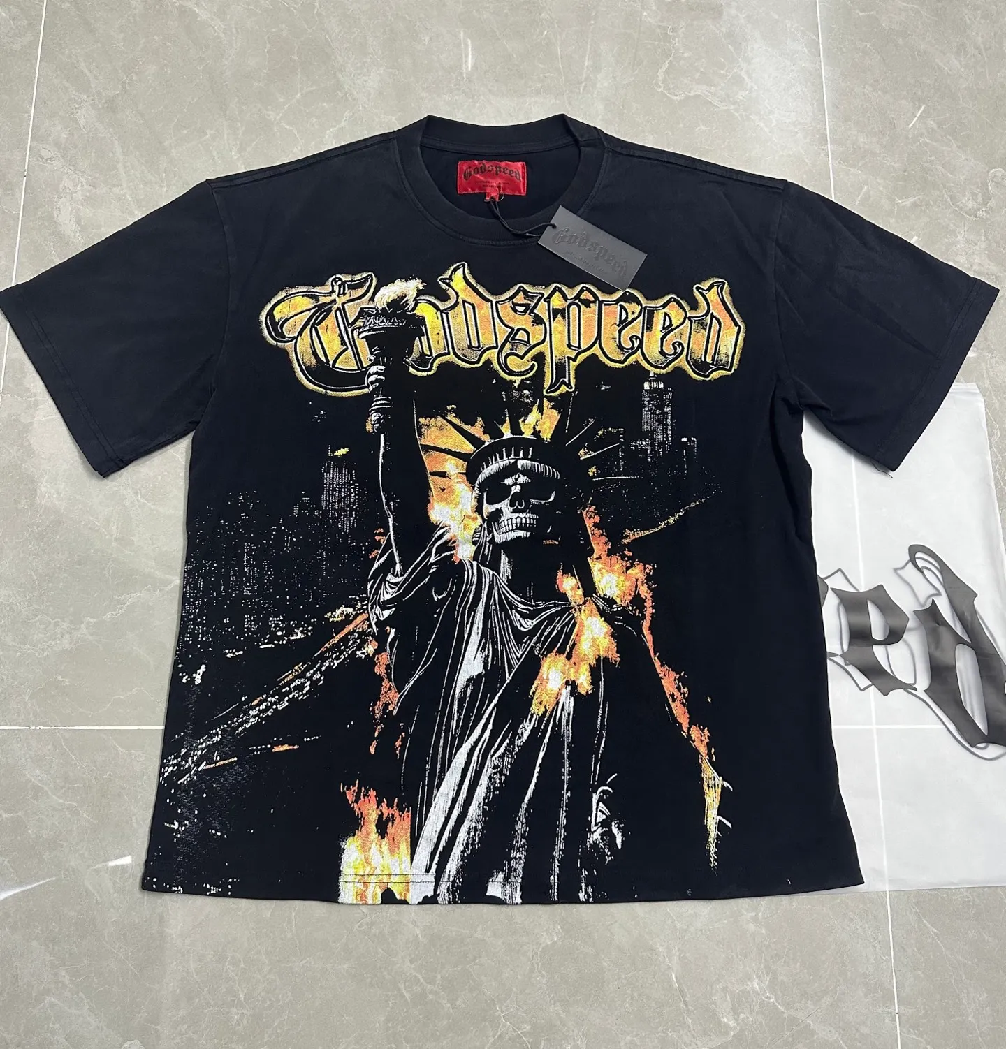 6126# Washed black I P116 Real stock (American fashion niche) - New Godspeed cross-border American rock street washed retro style short-sleeved T (craft printing) Fabric (fabric): 32 counts combed double yarn 250 grams weight Size (size): S-M-L-XL Color (colour): Washed black