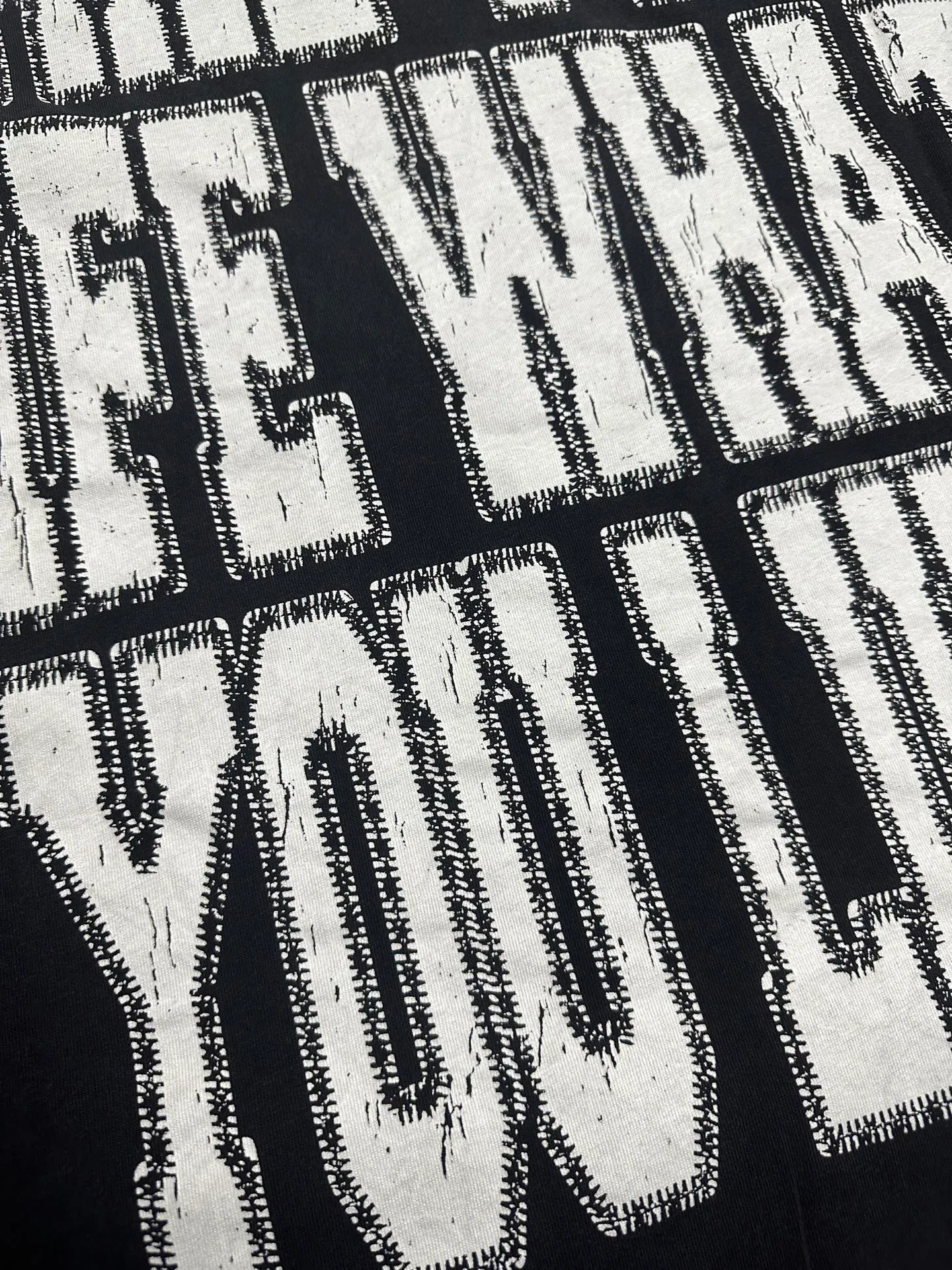 6132# Washed black I P116 Real stock (American fashion niche) - New Godspeed cross-border American rock street washed retro style short-sleeved T (craft printing) Fabric (fabric): 32 counts combed double yarn 250 grams weight Size (size): S-M-L-XL Color (colour): Washed black