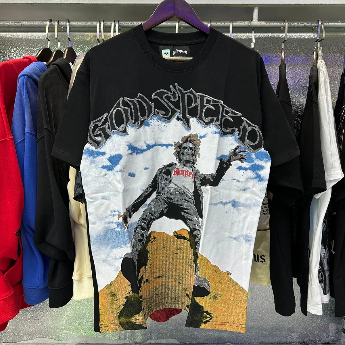No. 7032, real shot, beautiful Godspeed falling skull printed high weight double yarn pure cotton casual short-sleeved T-shirt batch 110 Color: black, white; Size: S M L XL