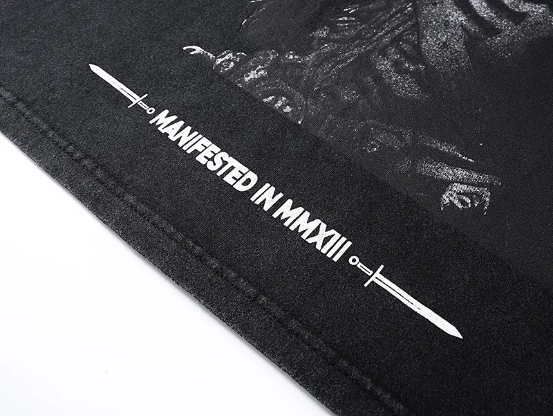 1091# P126 Washed Black Real Shot Godspeed American Fashion Rock Street Retro Washed Distressed Printed Cotton Short Sleeves Fabric: 250g 32 Count Fine Cotton Double Yarn Pure Cotton Color: Washed Black Size: S M L XL