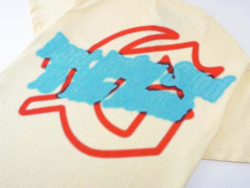 3052# P110 Real shot Godspeed American fashion rock street retro loose printed cotton short sleeves Fabric: 240g 32 count fine cotton double yarn pure cotton Color: apricot Size: S M L XL