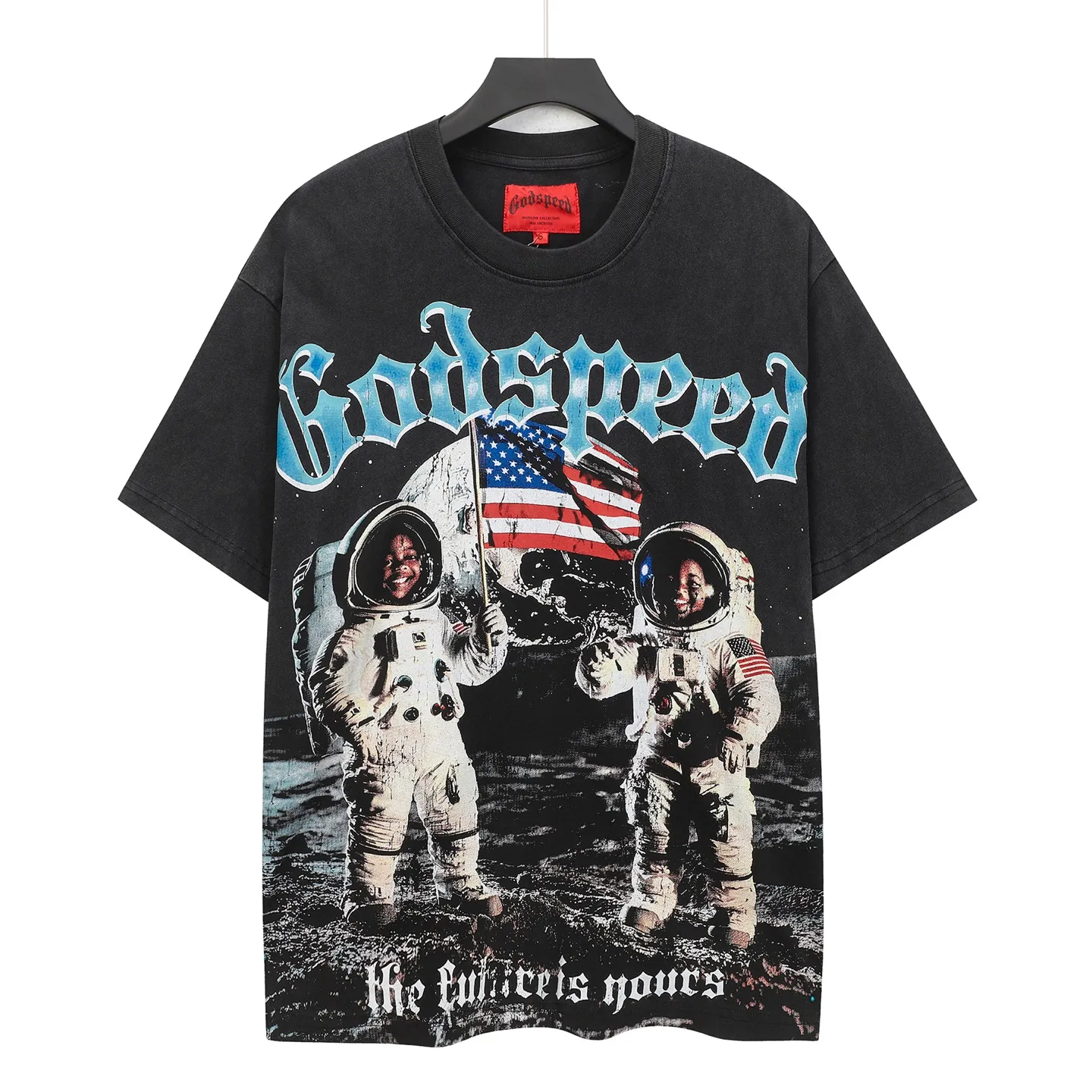 6305# Washed black I P116 Real shot in stock (American fashion niche) (HD picture) Godspeed cross-border American rock street washed retro style short-sleeved T (craft printing) Fabric (fabric): 32 counts combed double yarn 250 grams weight Size (size): S-M-L-XL Color (colour): Washed black
