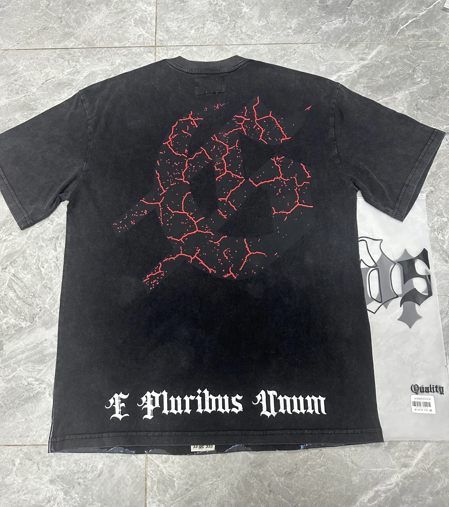 6073#washed black｜P116 Godspeed cross-border American rock and roll street washed retro style short-sleeved T (craft printing) fabric (fabric): 32 count combed double yarn 250g weight code number (size): S-M-L-XL color (colour): washed black 👉