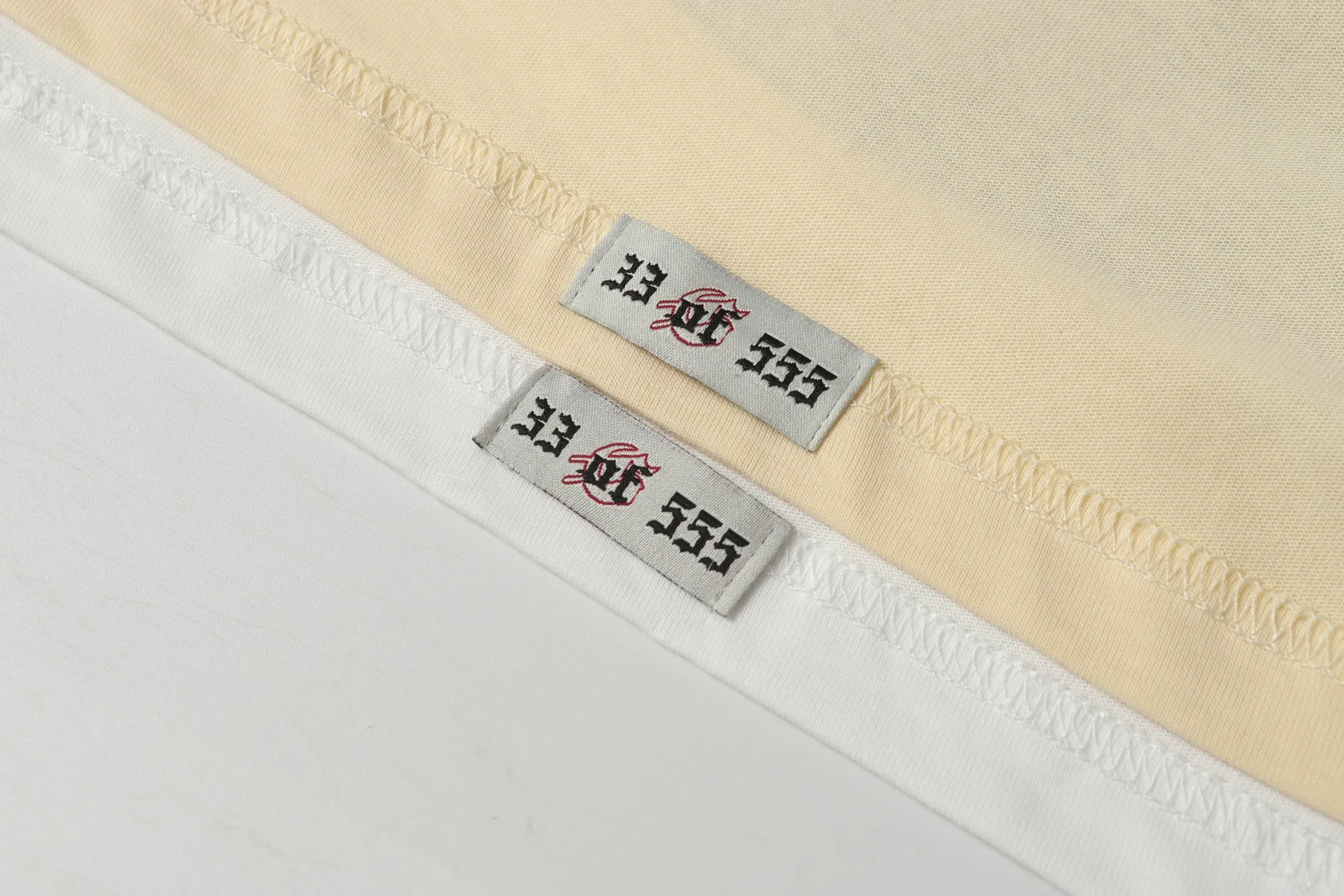 5050##White: Apricot｜P104 Godspeed cross-border American rock and roll street washed retro style short-sleeved T (craft printing) fabric (fabric): 32-count combed double yarn 240 grams weight code number (size): S-M-L-XL color (colour): white, apricot,