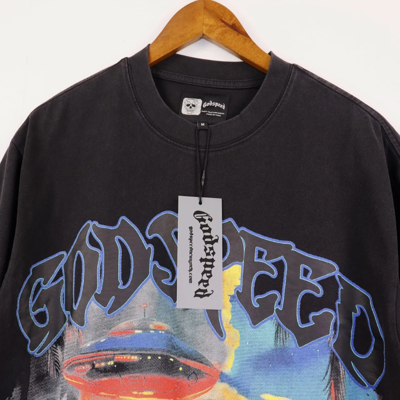 Style No.: 2851 Fabric: 230 grams washed P126 Real shot in stock American trendy Godspeed racing print washed and distressed high quality double yarn casual round neck short-sleeved T-shirt for men and women Color; washed black washed blue Code number: S M L XL