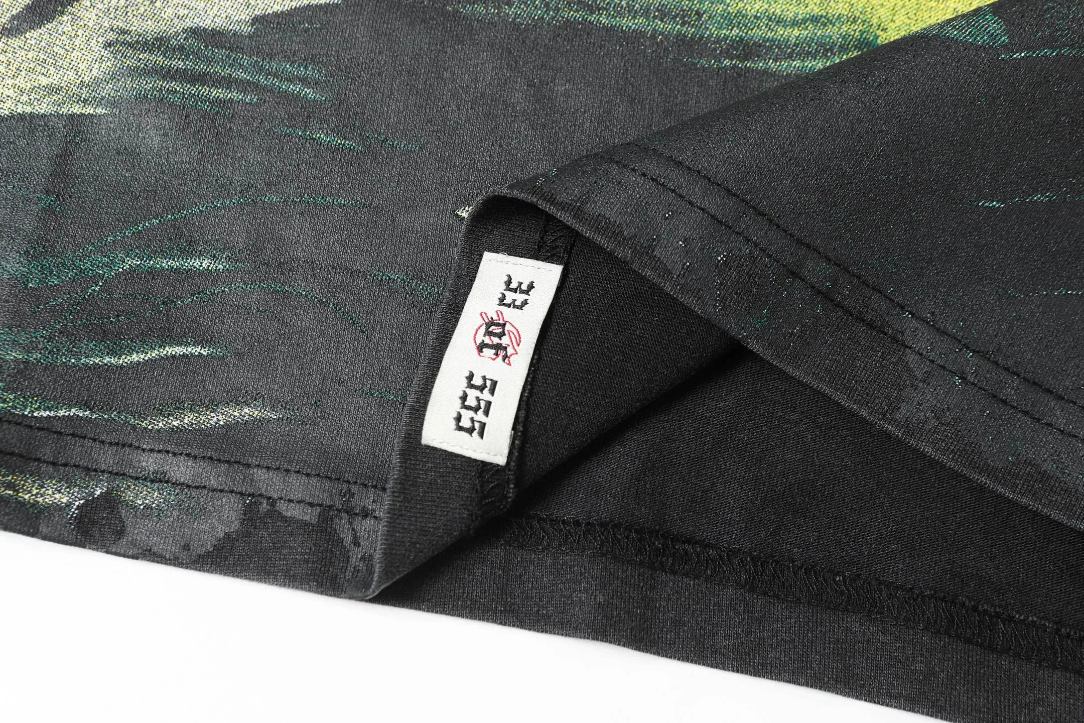 6047# Washed Black｜P116 Godspeed cross-border American rock and roll street washed retro style short-sleeved T (craft print) Fabric (fabric): 32 count combed double yarn 250 grams weight Size (size): S-M-L-XL Color (colour): Washed black 👉