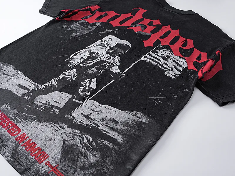 1082# P126 Washed Black Real Shot Godspeed American Fashion Rock Street Retro Washed Distressed Printed Pure Cotton Short Sleeves Fabric: 250g 32 Count Fine Cotton Double Yarn Pure Cotton Color: Washed Black Size: S M L XL