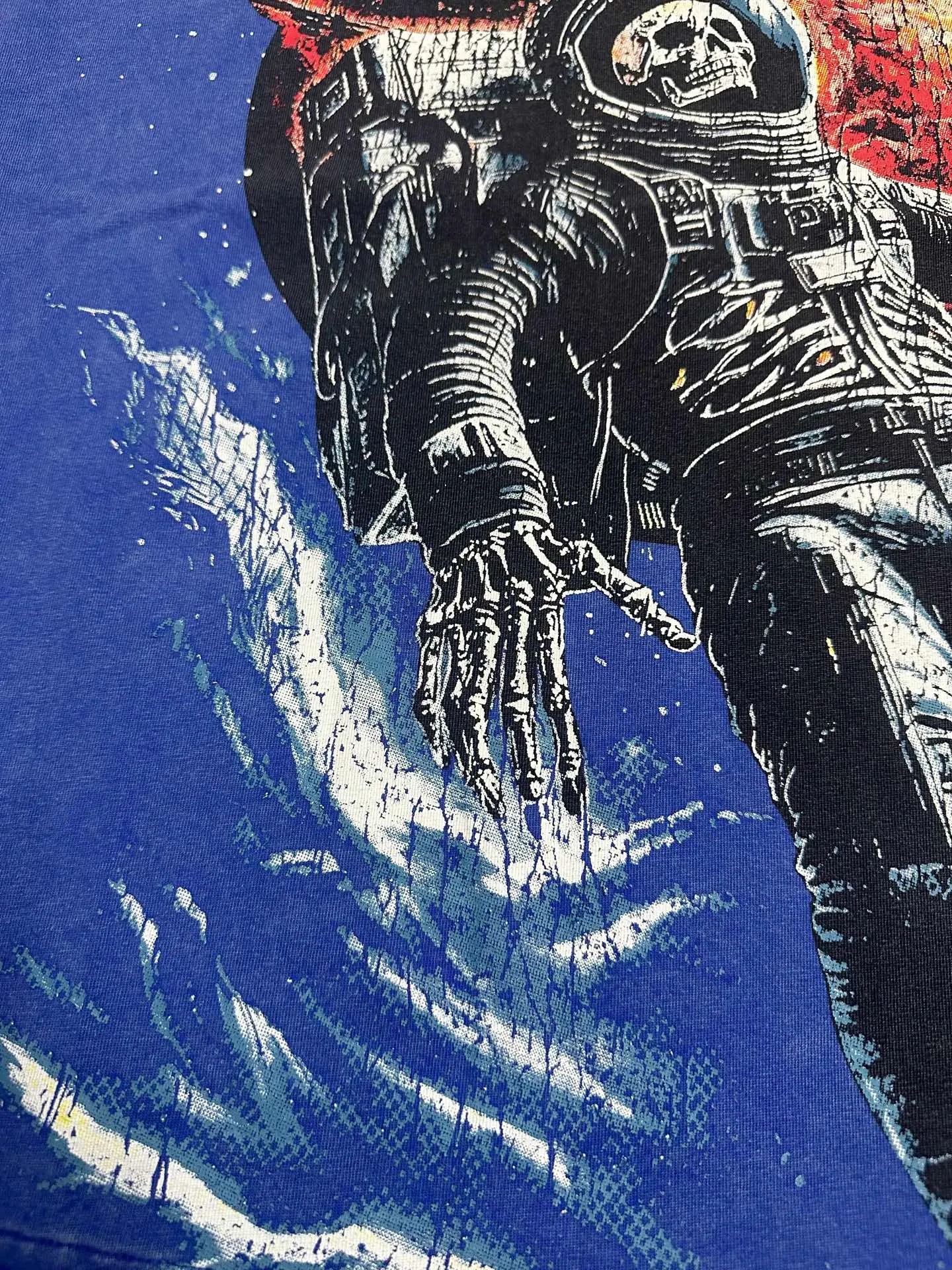 6131# Washed Vintage Klein Blue I P116 Real Spot (American Trendy Niche) Godspeed Cross-Border American Rock Street Washed Retro Style Short Sleeve T (Craft Printing) Fabric (fabric): 32 Count Combed Double Yarn 250g Weight Code Number (size): S-M-L-XL Color (colour): Washed Klein Blue