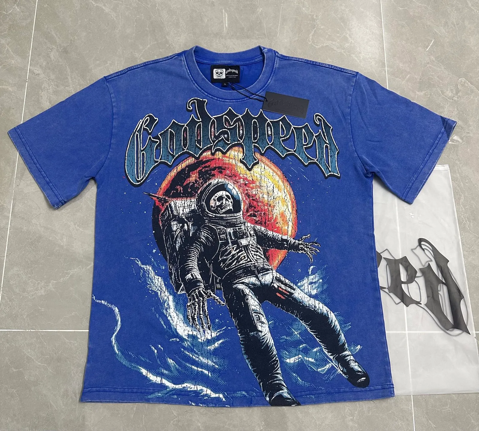6131# Washed Vintage Klein Blue I P116 Real Spot (American Trendy Niche) Godspeed Cross-Border American Rock Street Washed Retro Style Short Sleeve T (Craft Printing) Fabric (fabric): 32 Count Combed Double Yarn 250g Weight Code Number (size): S-M-L-XL Color (colour): Washed Klein Blue