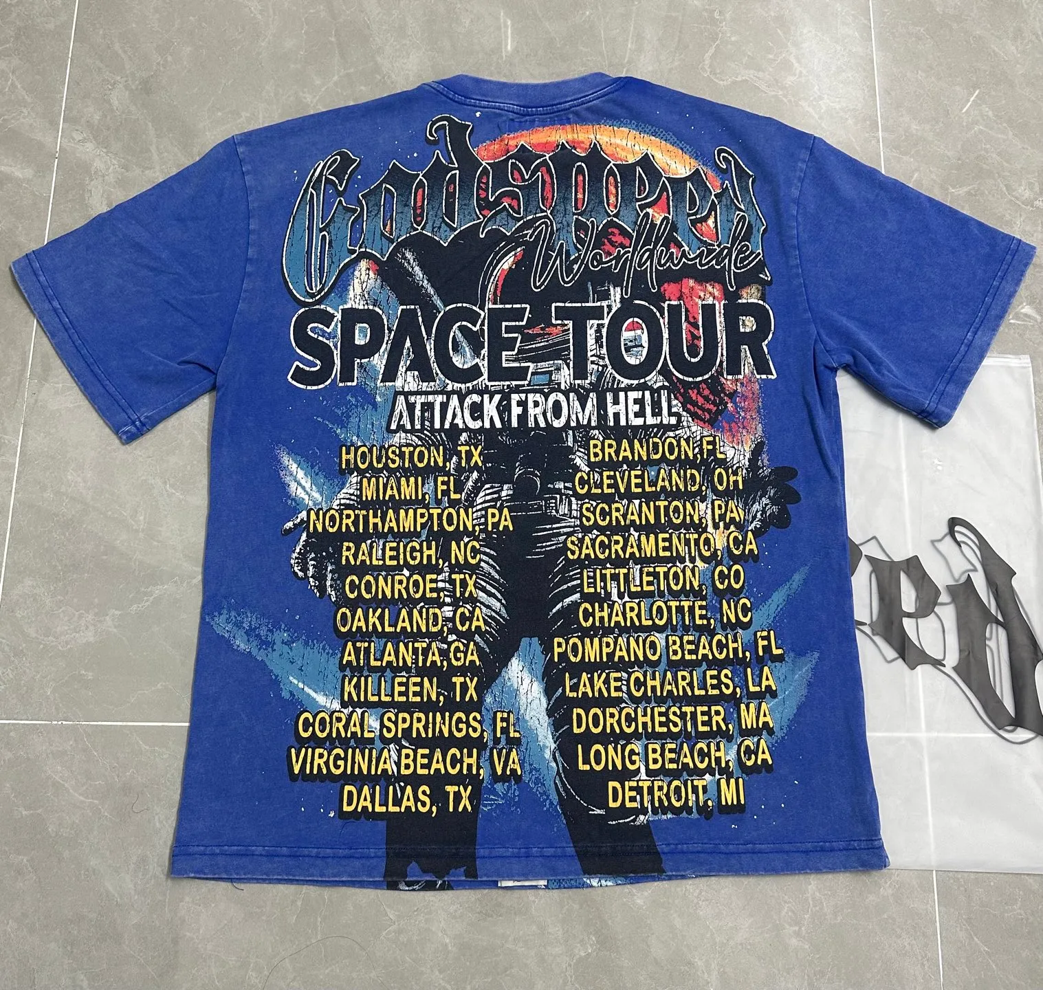6131# Washed Vintage Klein Blue I P116 Real Spot (American Trendy Niche) Godspeed Cross-Border American Rock Street Washed Retro Style Short Sleeve T (Craft Printing) Fabric (fabric): 32 Count Combed Double Yarn 250g Weight Code Number (size): S-M-L-XL Color (colour): Washed Klein Blue