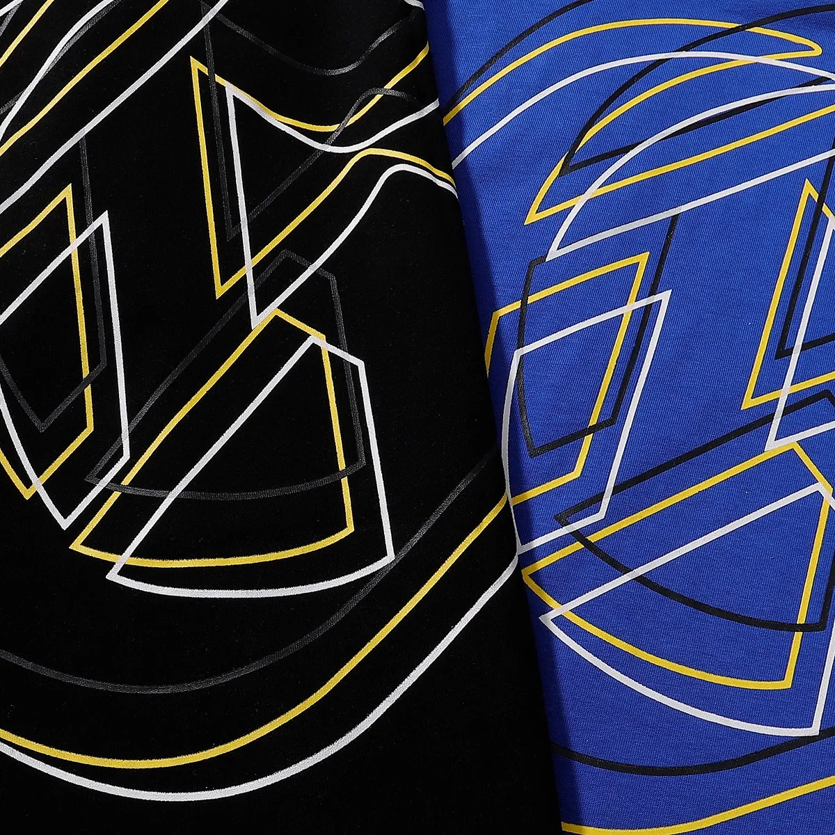 No. 7053, Mechao Godspeed space suit pyramid print high quality double yarn pure cotton casual round neck short-sleeved T-shirt batch 110 Color: black, blue; Size: S M L XL