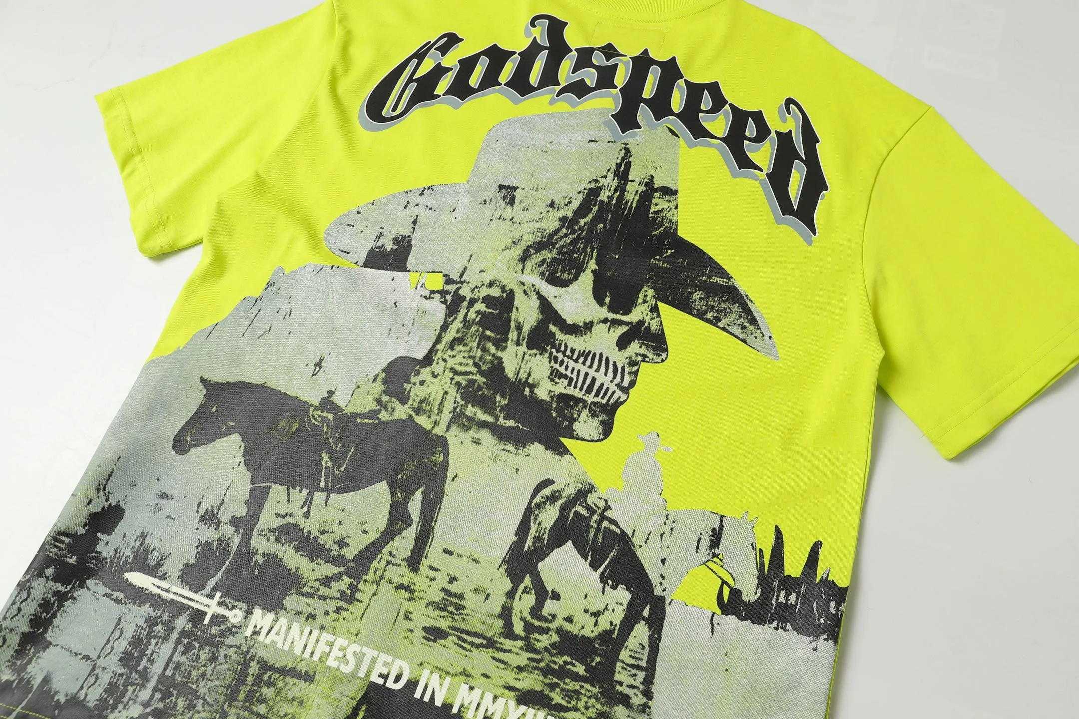 5035# Fluorescent Green｜P104 Godspeed cross-border American rock and roll street washed retro style short-sleeved T (craft printing) fabric (fabric) 32-count combed double yarn 240 grams weight code number (size): S-M-L-XL color (colour): fluorescent green