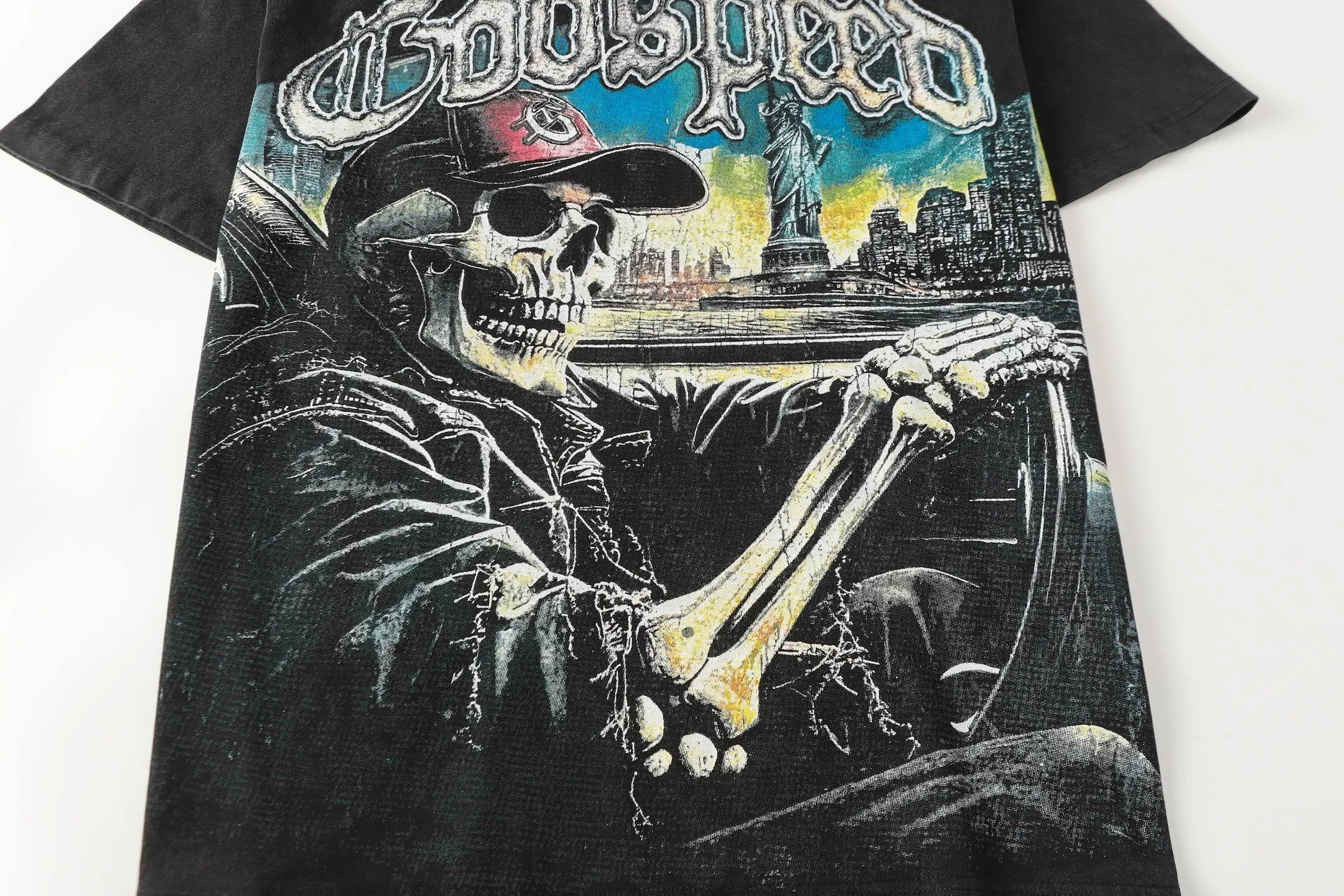 6093# Washed black I P116 High-definition printing. Soft touch Godspeed Cross-border American rock and roll street washed retro style Short-sleeved T (craft printing) Fabric (fabric): 32 counts combed double yarn 250 grams weight Size (size): S-M-L-XL Color (colour): Washed black 👉 👉 👉 👉