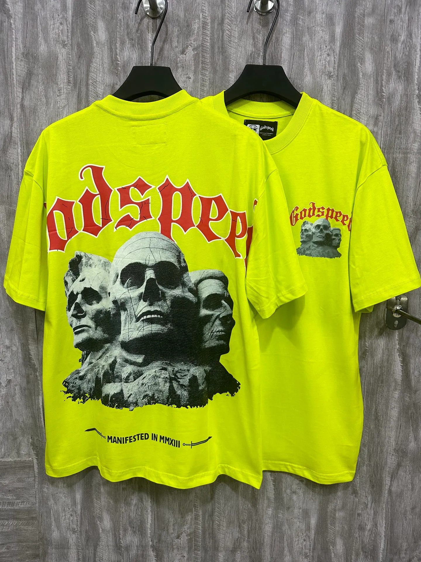 5033# Fluorescent Green｜P104 Godspeed cross-border American rock and roll street washed retro style short-sleeved T (craft printing) fabric (fabric) 32-count combed double yarn 240 grams weight code number (size): S-M-L-XL color (colour): fluorescent green