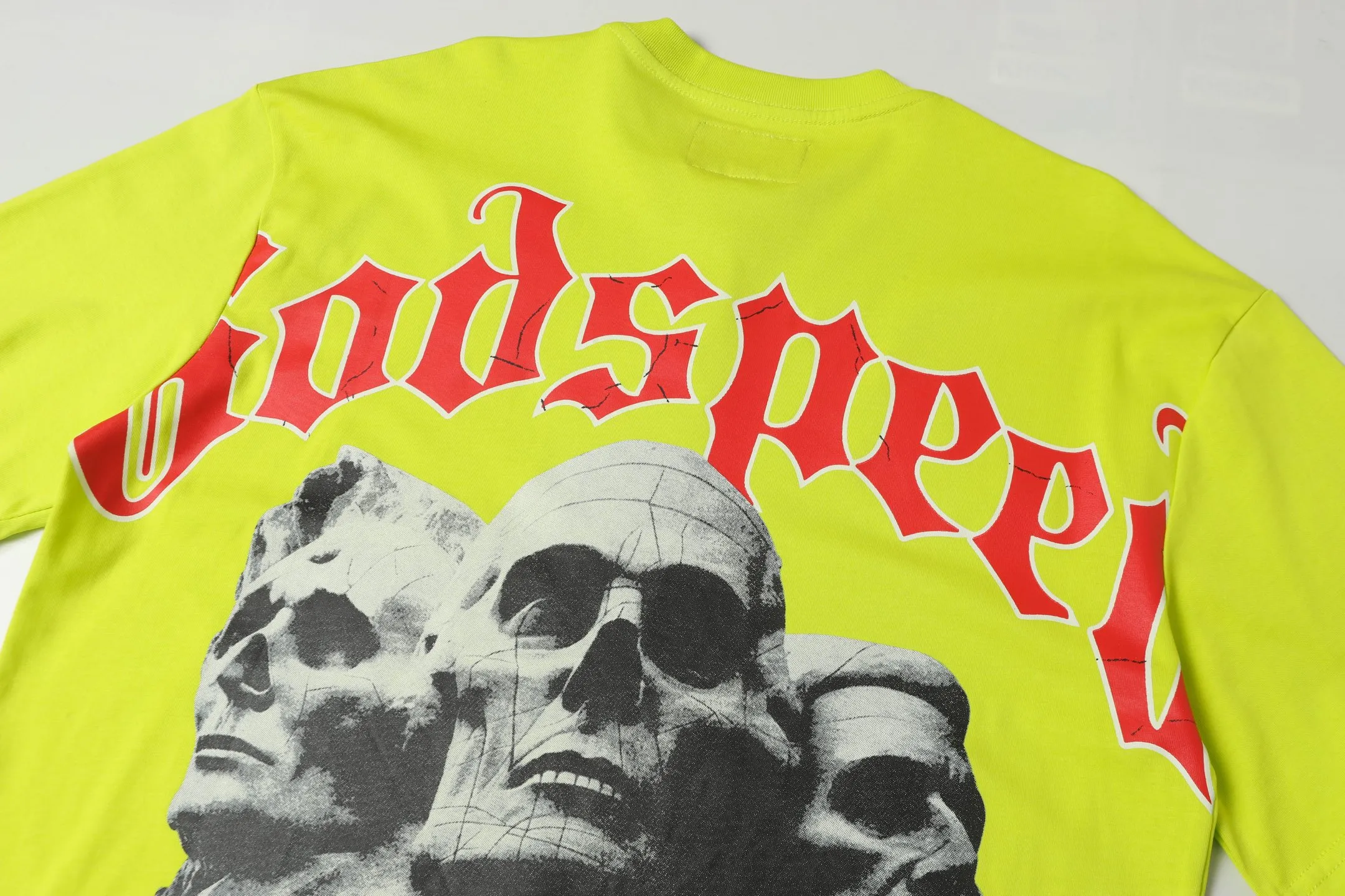5033# Fluorescent Green｜P104 Godspeed cross-border American rock and roll street washed retro style short-sleeved T (craft printing) fabric (fabric) 32-count combed double yarn 240 grams weight code number (size): S-M-L-XL color (colour): fluorescent green