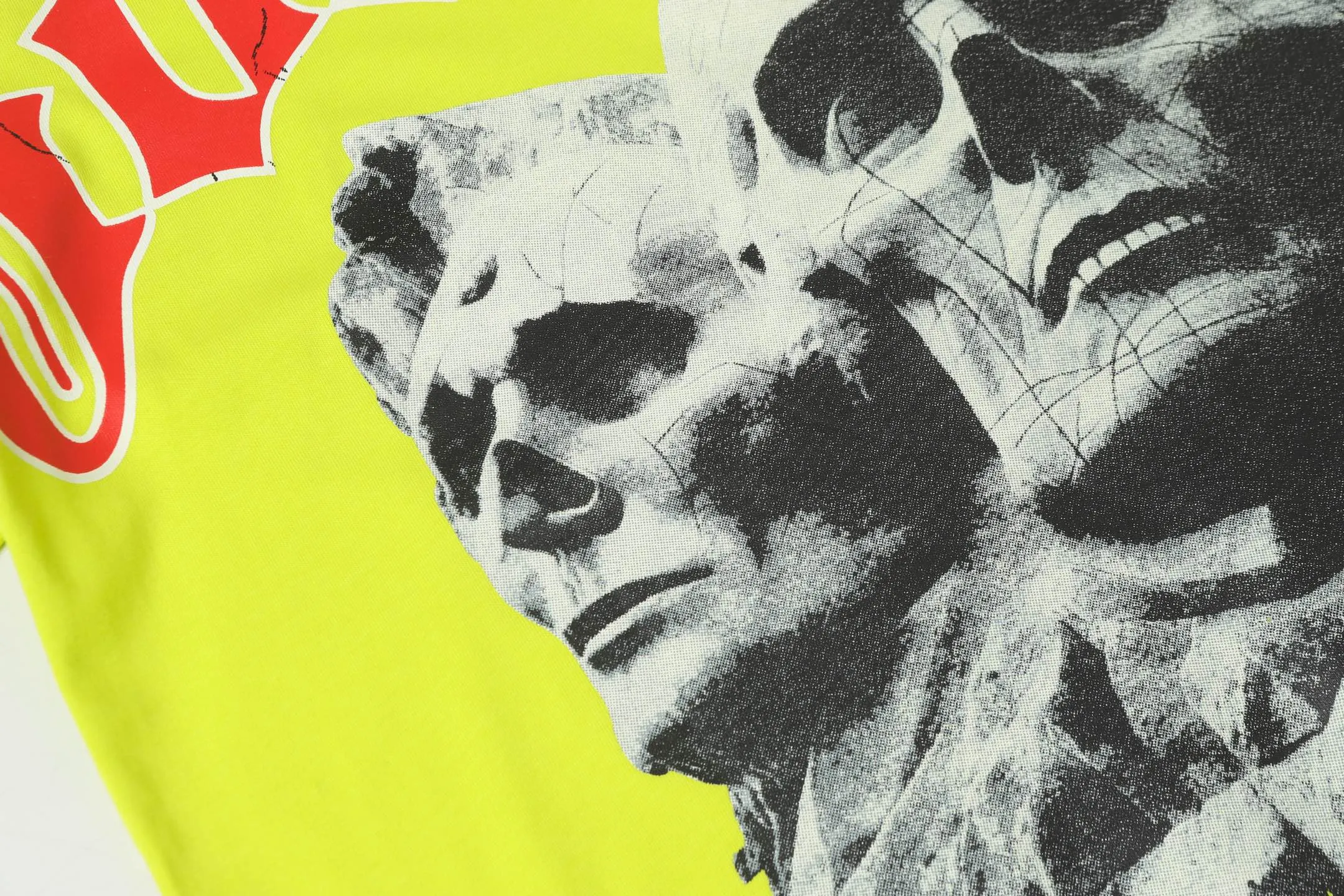 5033# Fluorescent Green｜P104 Godspeed cross-border American rock and roll street washed retro style short-sleeved T (craft printing) fabric (fabric) 32-count combed double yarn 240 grams weight code number (size): S-M-L-XL color (colour): fluorescent green