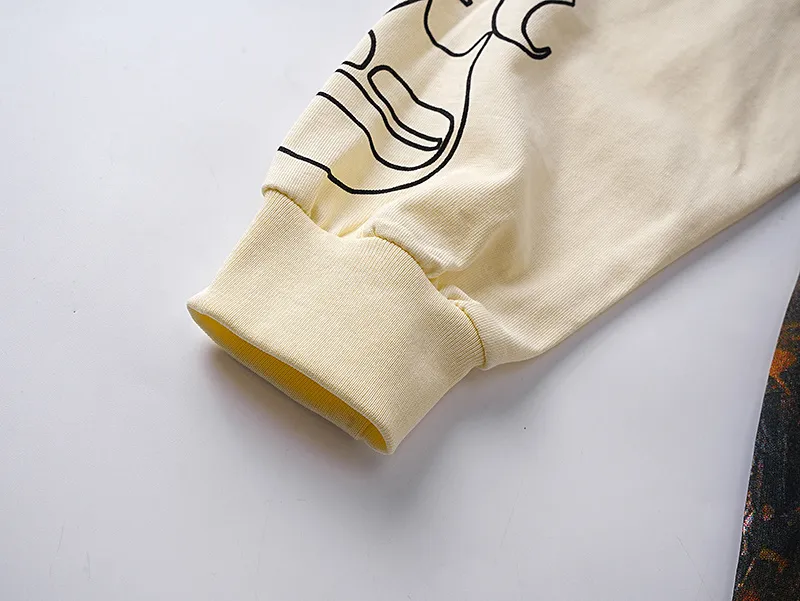 3159# P140 Real shot of Godspeed American fashion rock street pure cotton loose bottoming long-sleeved T-shirt long T. Fabric: 270g 32 count fine cotton double yarn pure cotton Color: Apricot Code number: S M L XL