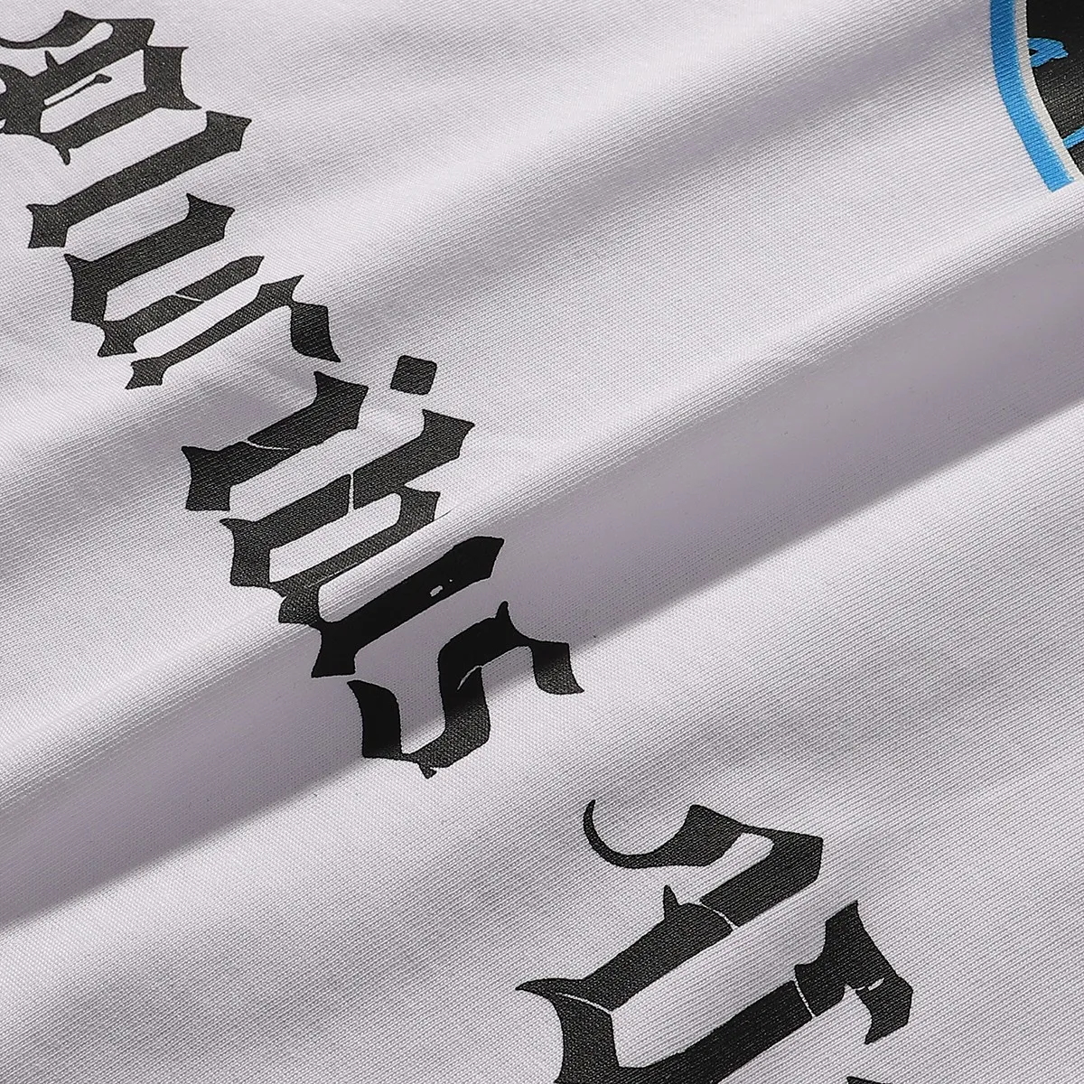 No. 7026, Mechao Godspeed card magician print high quality double yarn pure cotton casual round neck short-sleeved T-shirt batch 110 Color: black, white; Size: S M L XL