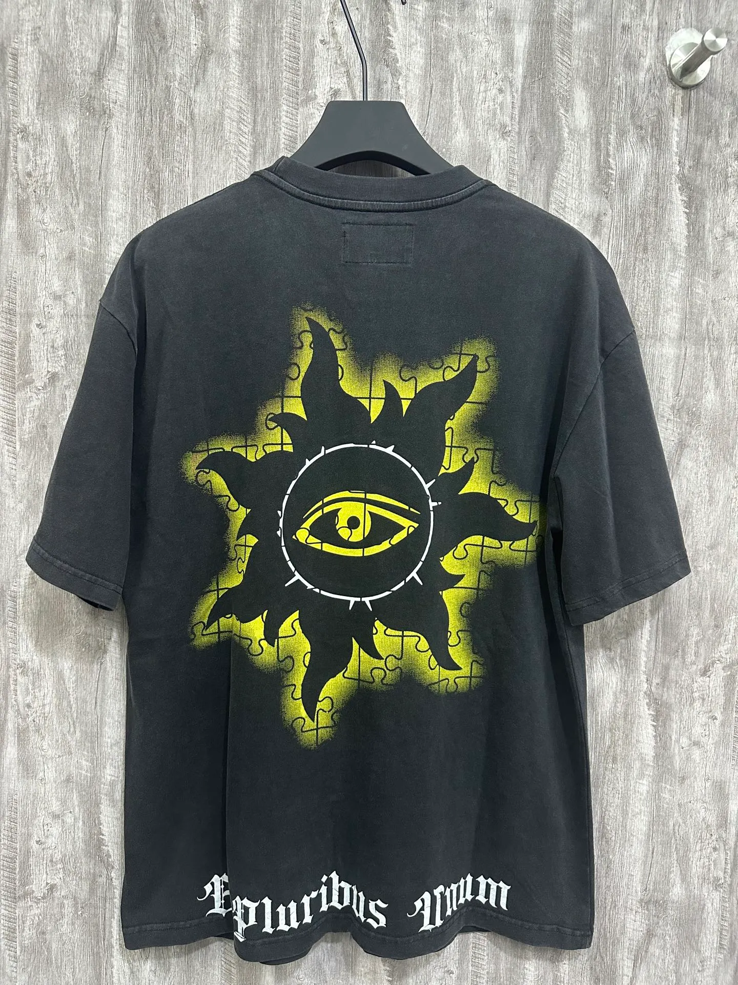 6009#washed black｜P116 Godspeed cross-border American rock and roll street washed retro style short-sleeved T (craft printing) fabric (fabric): 32 count combed double yarn 250g weight size (size): S-M-L-XL color (colour): washed black 👉