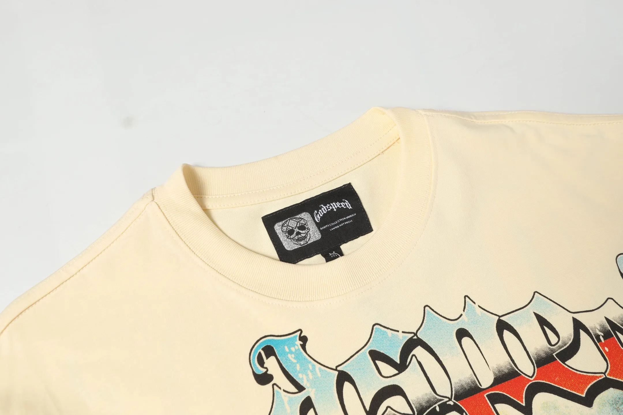 5012# White/Apricot P104 Godspeed cross-border American rock and roll street washed retro style short-sleeved T (craft printing) fabric (fabric): 32 count combed double yarn 240 grams weight code number (size): S-M-L-XL color (colour): white, apricot,