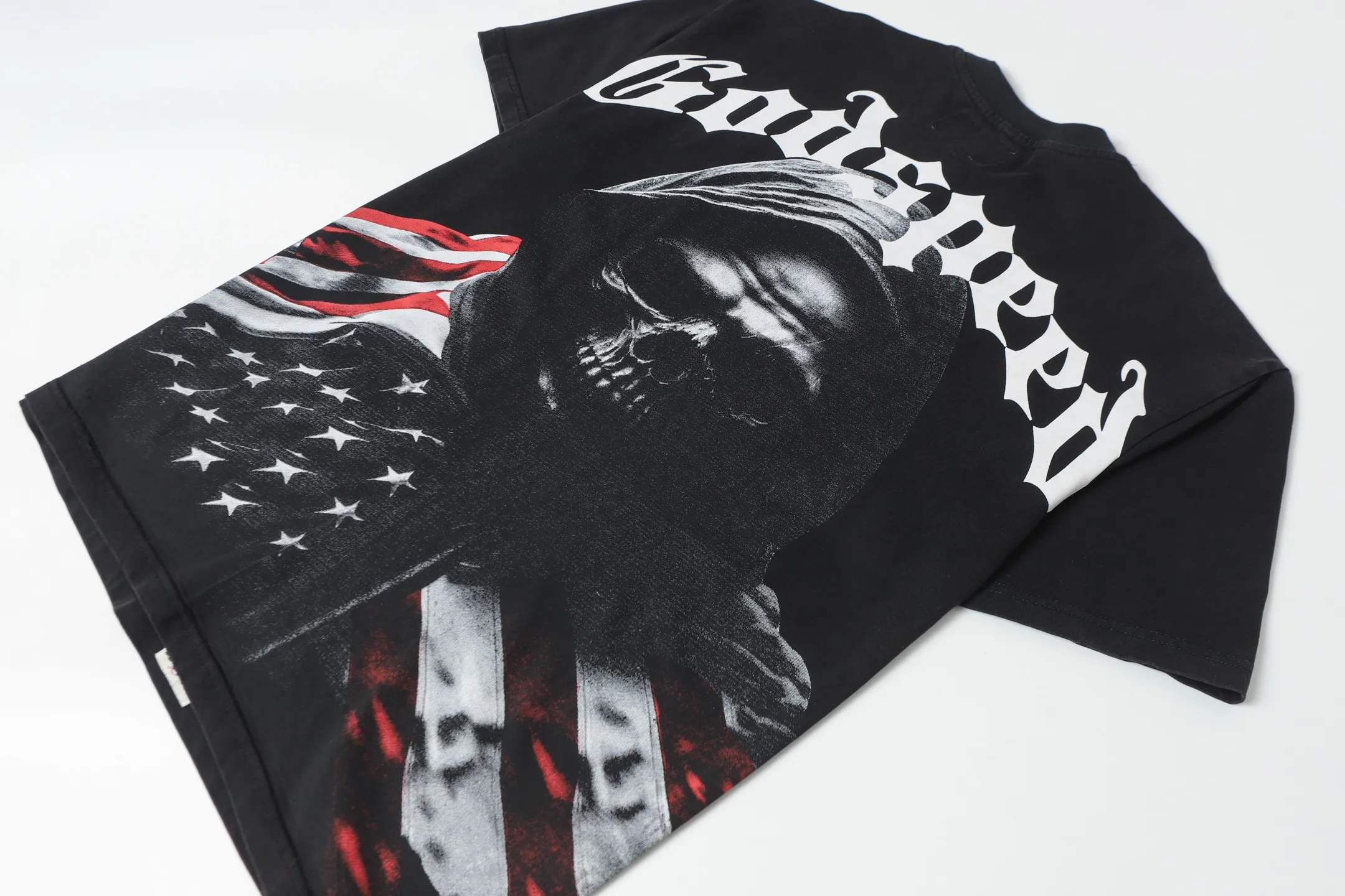 6066#washed black｜P116 Godspeed cross-border American rock and roll street washed retro style short-sleeved T (craft print) fabric (fabric): 32 count combed double yarn 250g weight size (size): S-M-L-XL color (colour): washed black 👉 👉