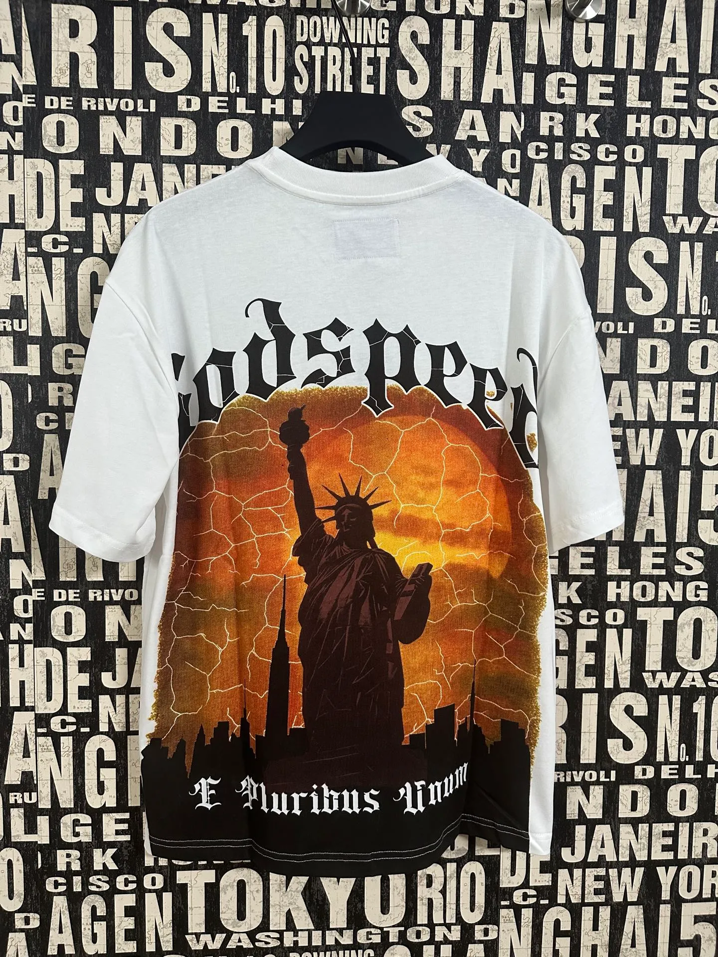 52💰5053#White Godspeed cross-border American rock and roll street washed retro style short-sleeved T (craft printing) fabric (fabric): 32 counts combed double yarn 240 grams weight code number (size): S-M-L-XL color (colour): white