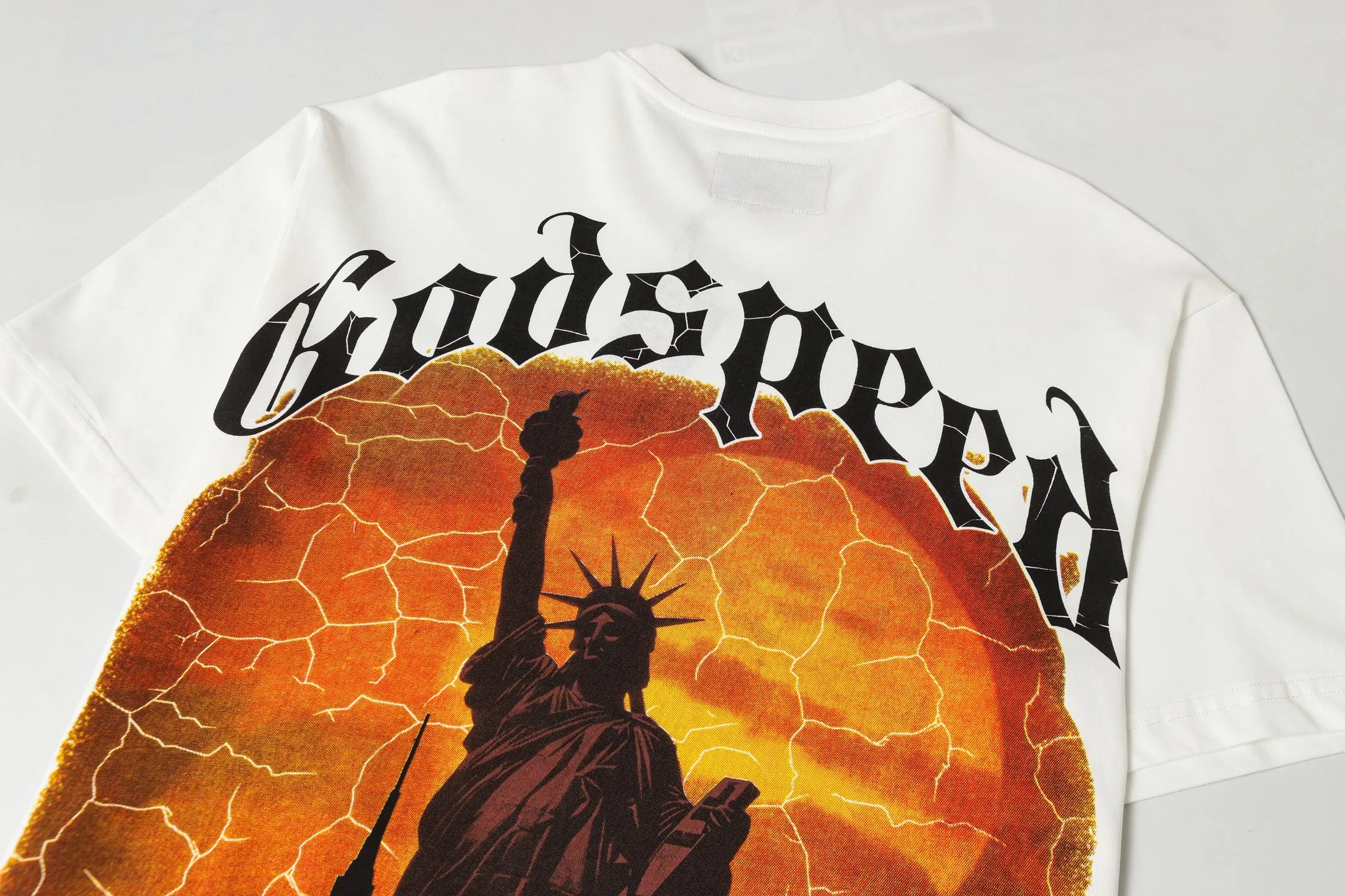 52💰5053#White Godspeed cross-border American rock and roll street washed retro style short-sleeved T (craft printing) fabric (fabric): 32 counts combed double yarn 240 grams weight code number (size): S-M-L-XL color (colour): white