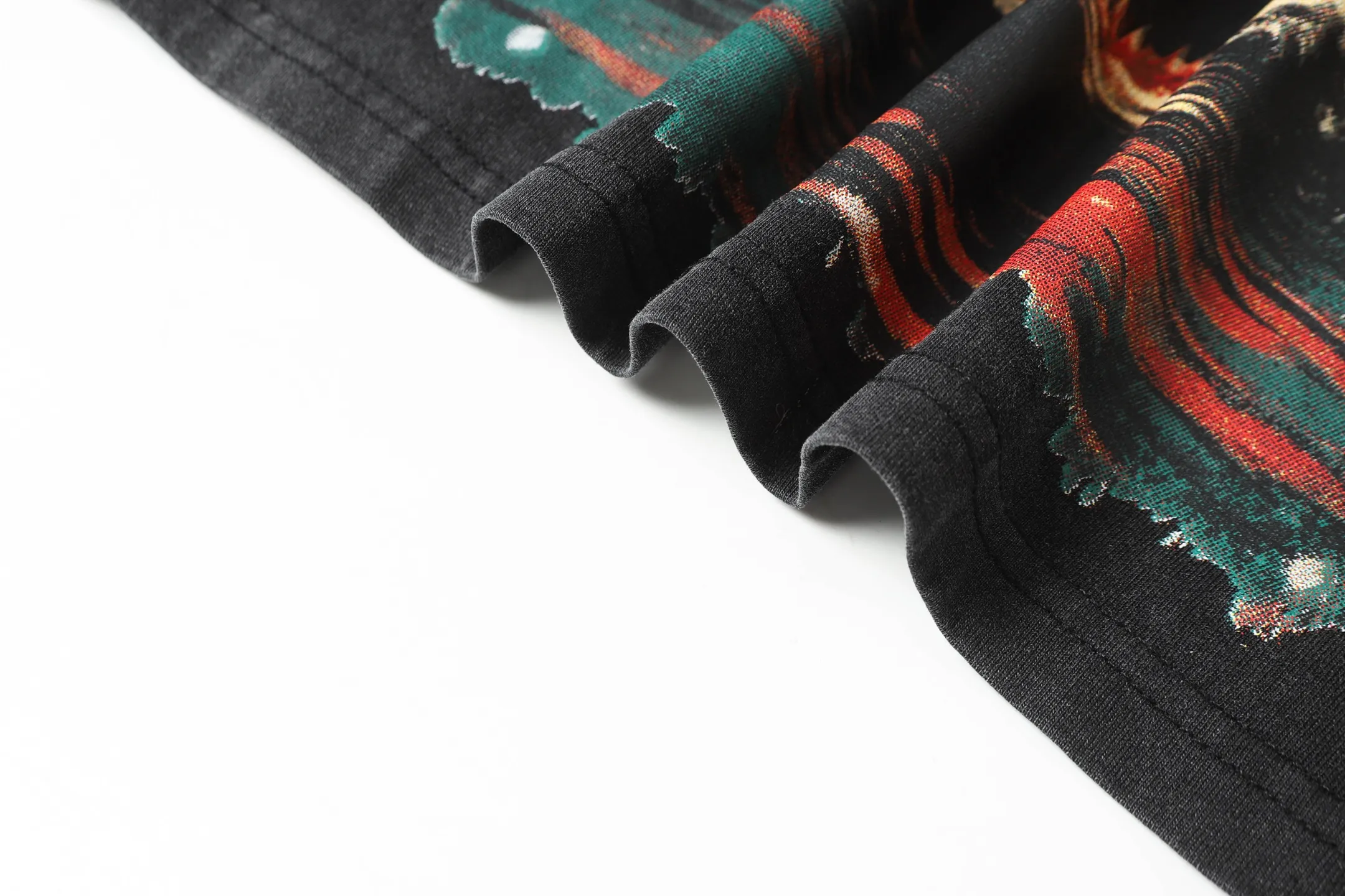 6045# washed black｜P116 Godspeed cross-border American rock and roll street washed retro style short-sleeved T (craft printing) fabric (fabric): 32 count combed double yarn 250 grams weight code (size): S-M-L-XL color (colour): washed black 👉