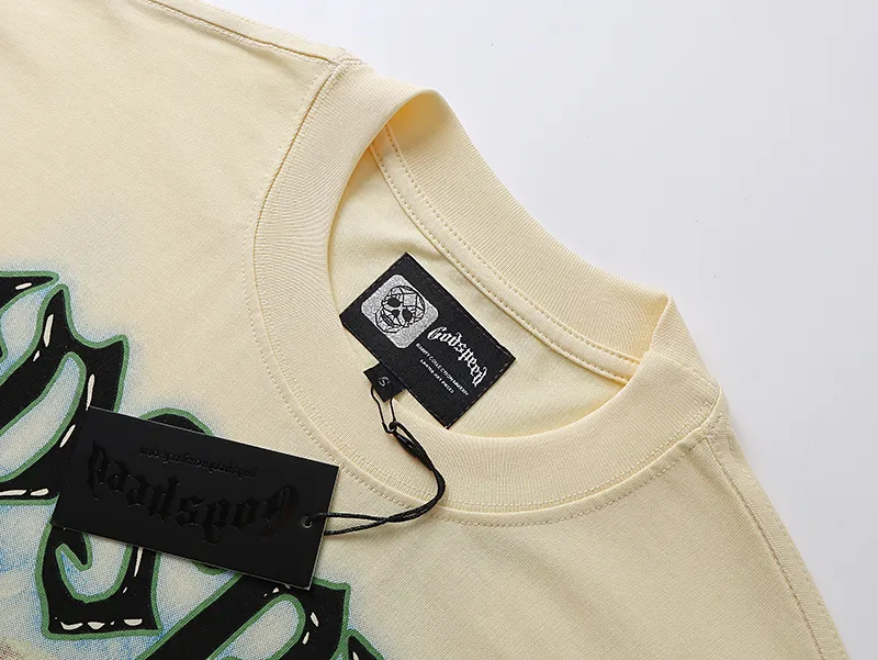 3032# P110 Real shot Godspeed American fashion rock street retro loose printed cotton short sleeves Fabric: 240g 32 count fine cotton double yarn pure cotton Color: apricot Size: S M L XL