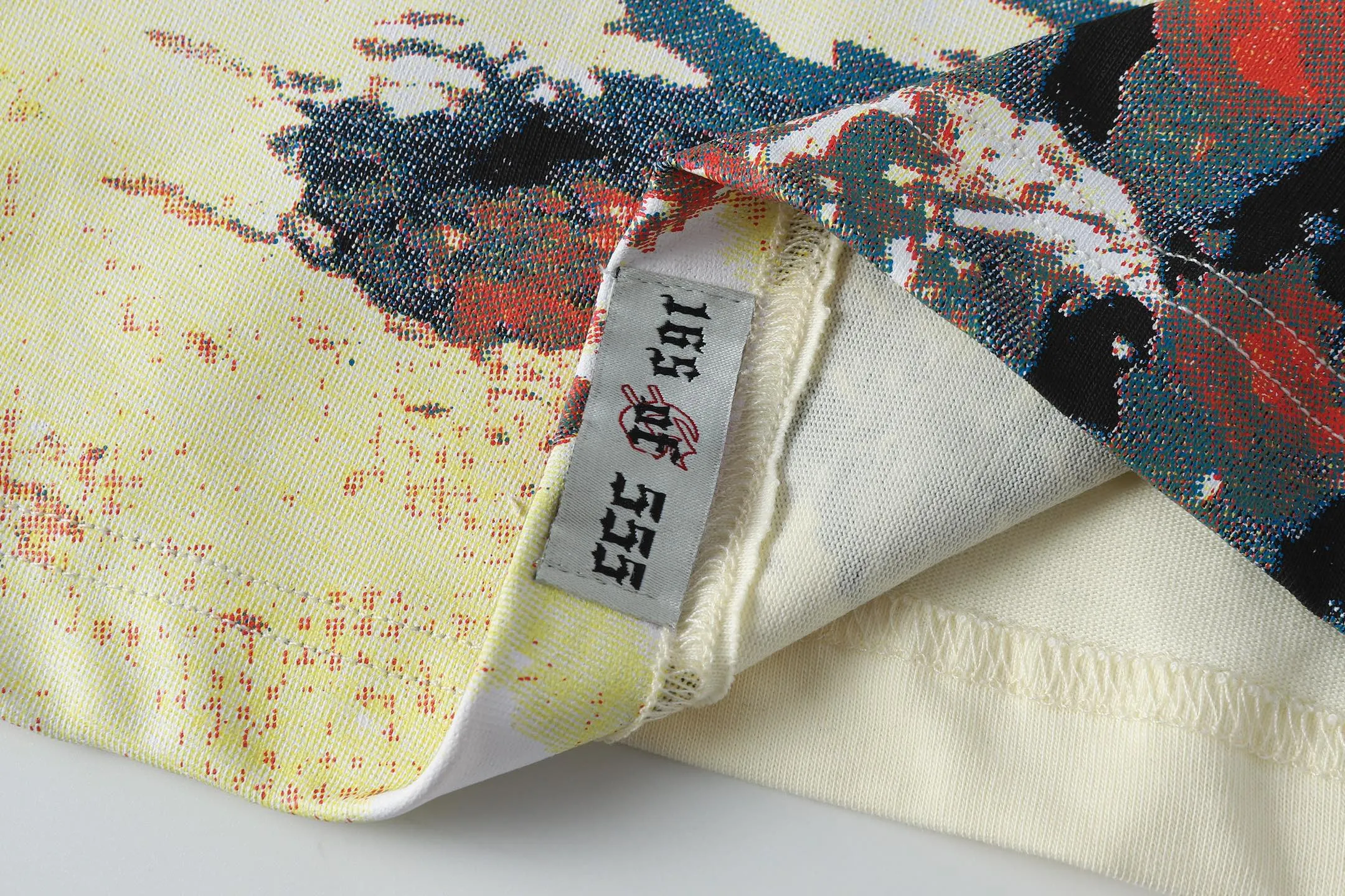 5109#apricot color | P106 Godspeed cross-border American rock and roll street washed retro style short-sleeved T (craft printing) fabric (fabric) 32 counts combed double yarn 240 grams weight code number (size): S-M-L-XL color (colour): apricot