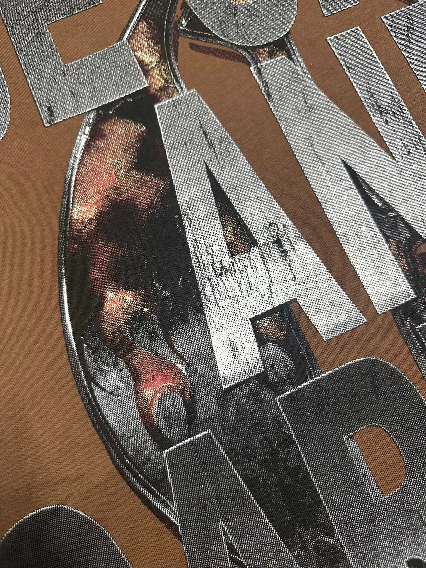 5127#coffee P106 Real shot in stock (exclusive new style) Los Angeles wildfire🔥 scene Godspeed cross-border American rock and roll street wash retro style short-sleeved T (craft printing) fabric (fabric): 32 count combed double yarn 240 grams weight code number (size): S-M-L-XL color (colour): brown