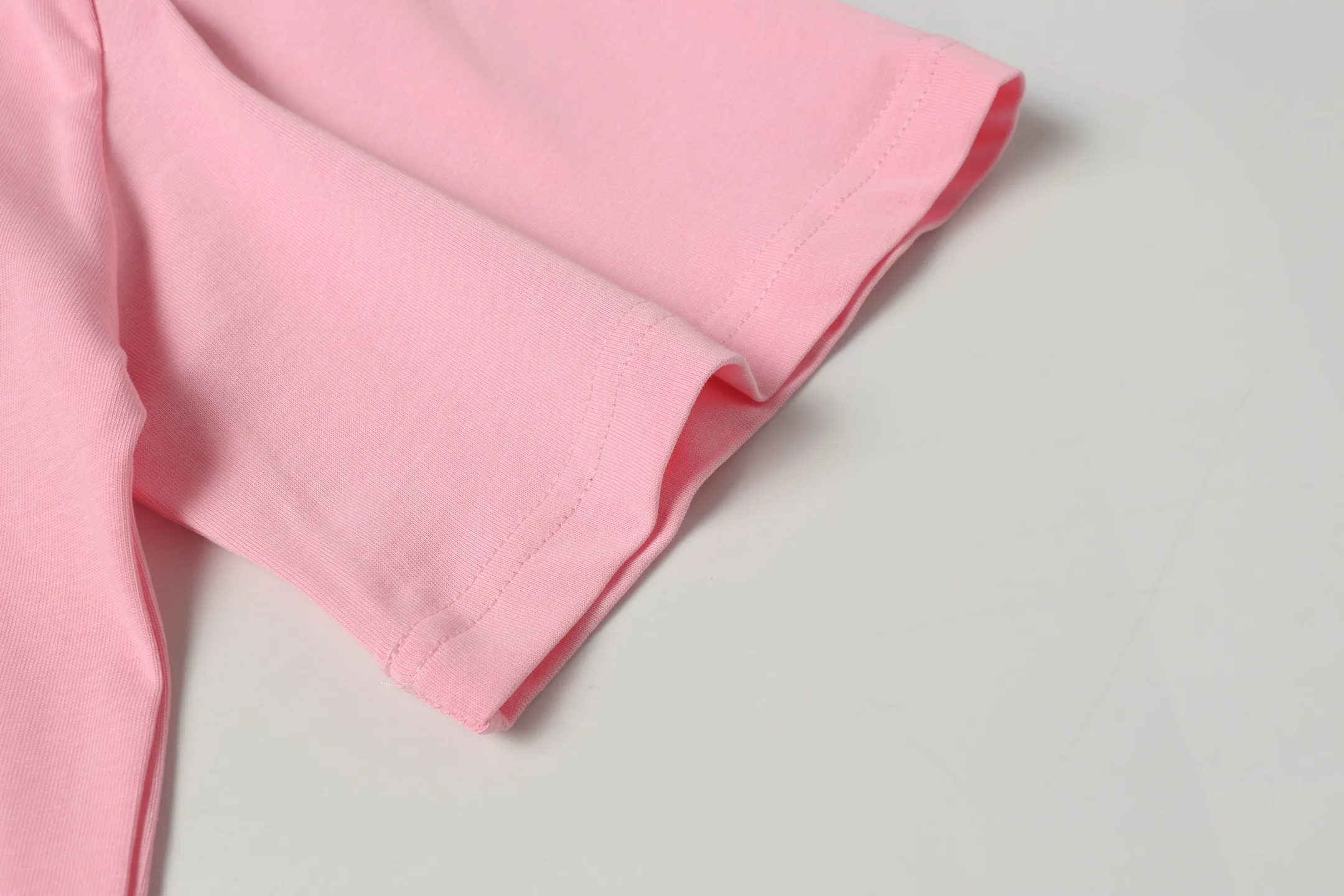 5026#pink｜P104 Godspeed cross-border American rock and roll street washed retro style short-sleeved T (craft printing) fabric (fabric) 32-count combed double yarn 240 grams weight code number (size): S-M-L-XL color (colour): pink