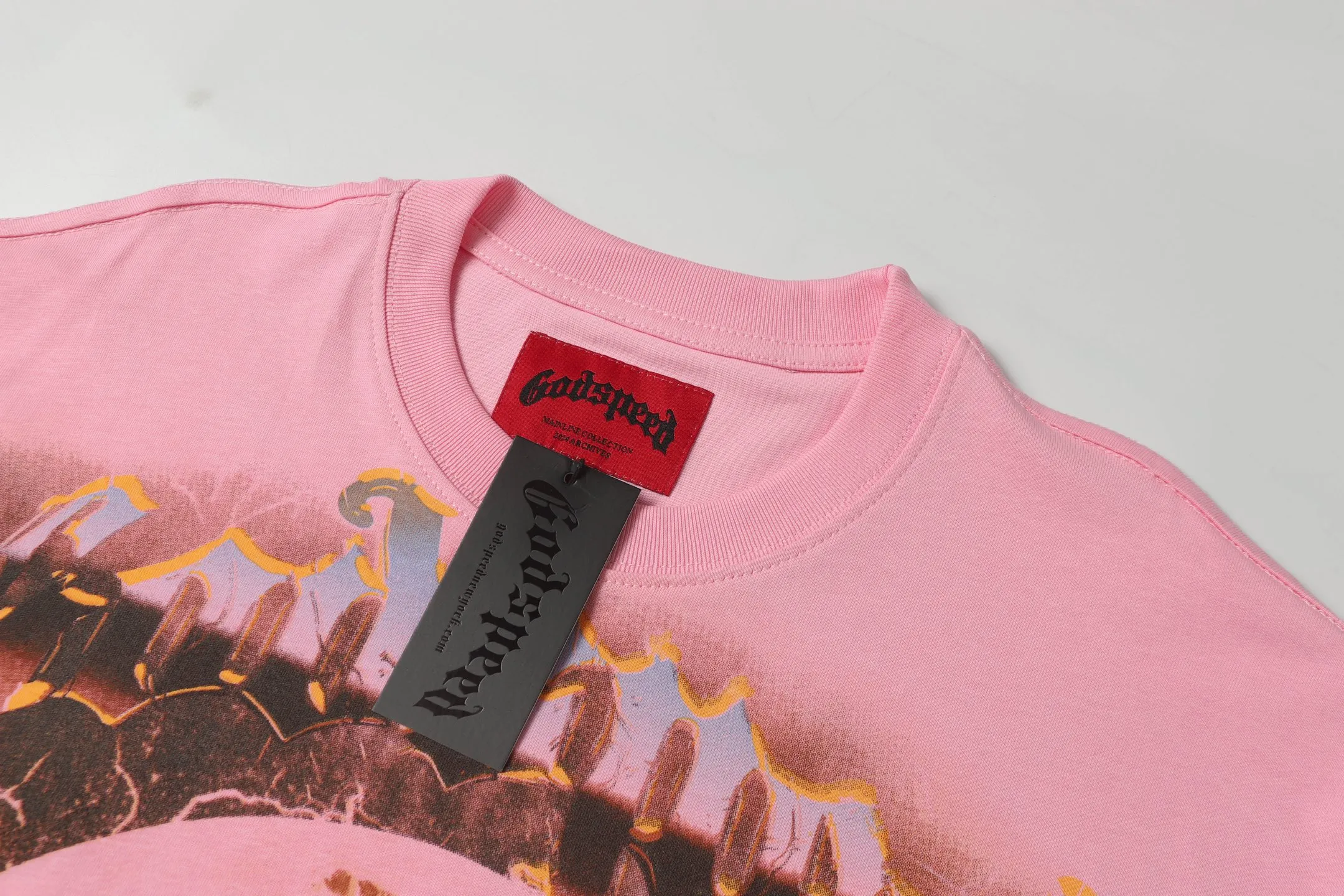 5023#White/Pink｜P104 Godspeed cross-border American rock and roll street washed retro style short-sleeved T (craft printing) fabric (fabric): 32 count combed double yarn 240 grams weight code number (size): S-M-L-XL color (colour): white.pink