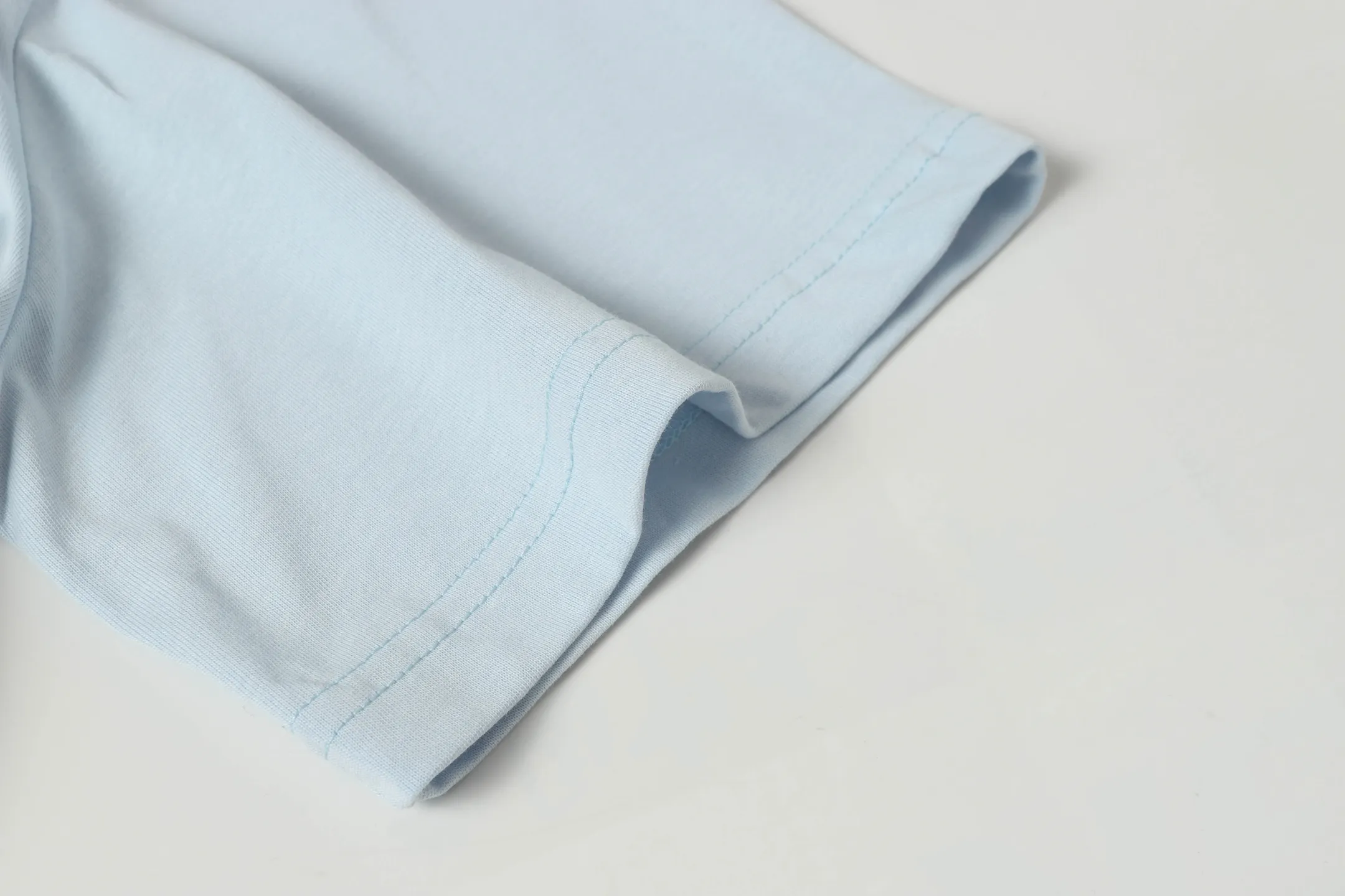 5072# Ice Blue P104 Colored Godspeed cross-border American rock and roll street wash retro style short-sleeved T (craft printing) fabric (fabric) 32 counts combed double yarn 240 grams weight code number (size): S-M-L-XL color (colour): light blue