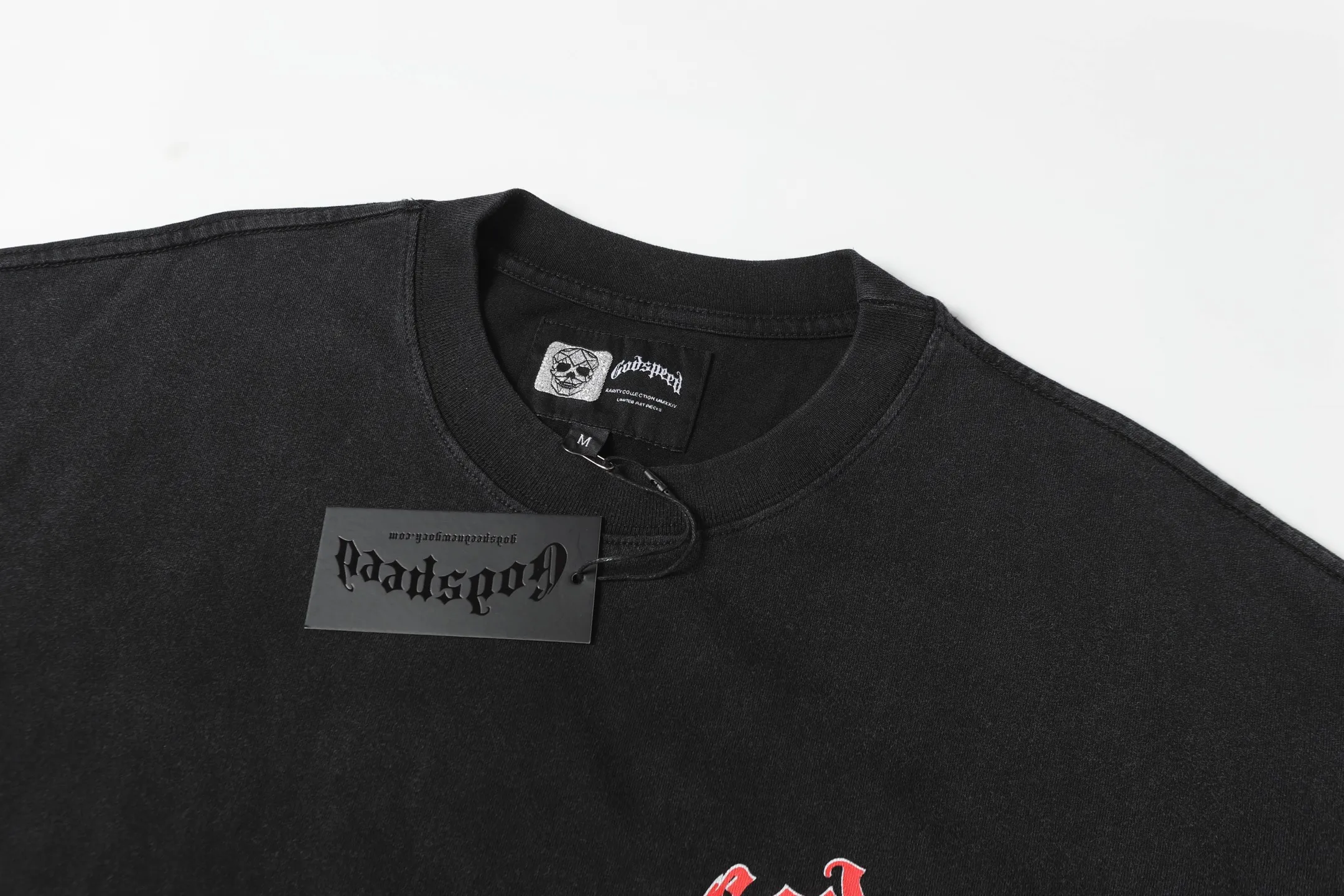 6033# washed black｜P116 Godspeed cross-border American rock and roll street washed retro style short-sleeved T (craft printing) fabric (fabric): 32 count combed double yarn 250 grams weight code (size): S-M-L-XL color (colour): washed black 👉