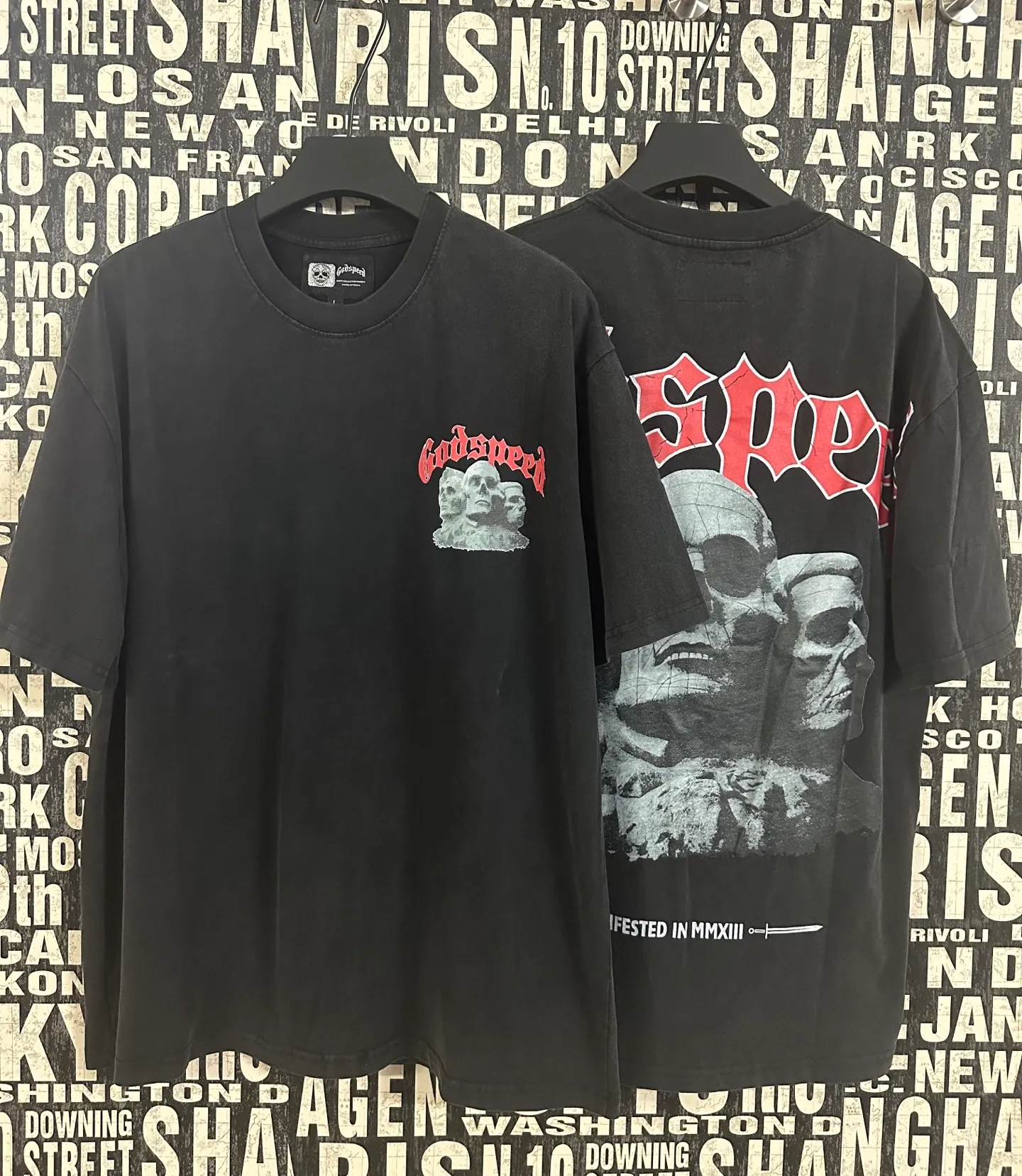 6033# washed black｜P116 Godspeed cross-border American rock and roll street washed retro style short-sleeved T (craft printing) fabric (fabric): 32 count combed double yarn 250 grams weight code (size): S-M-L-XL color (colour): washed black 👉