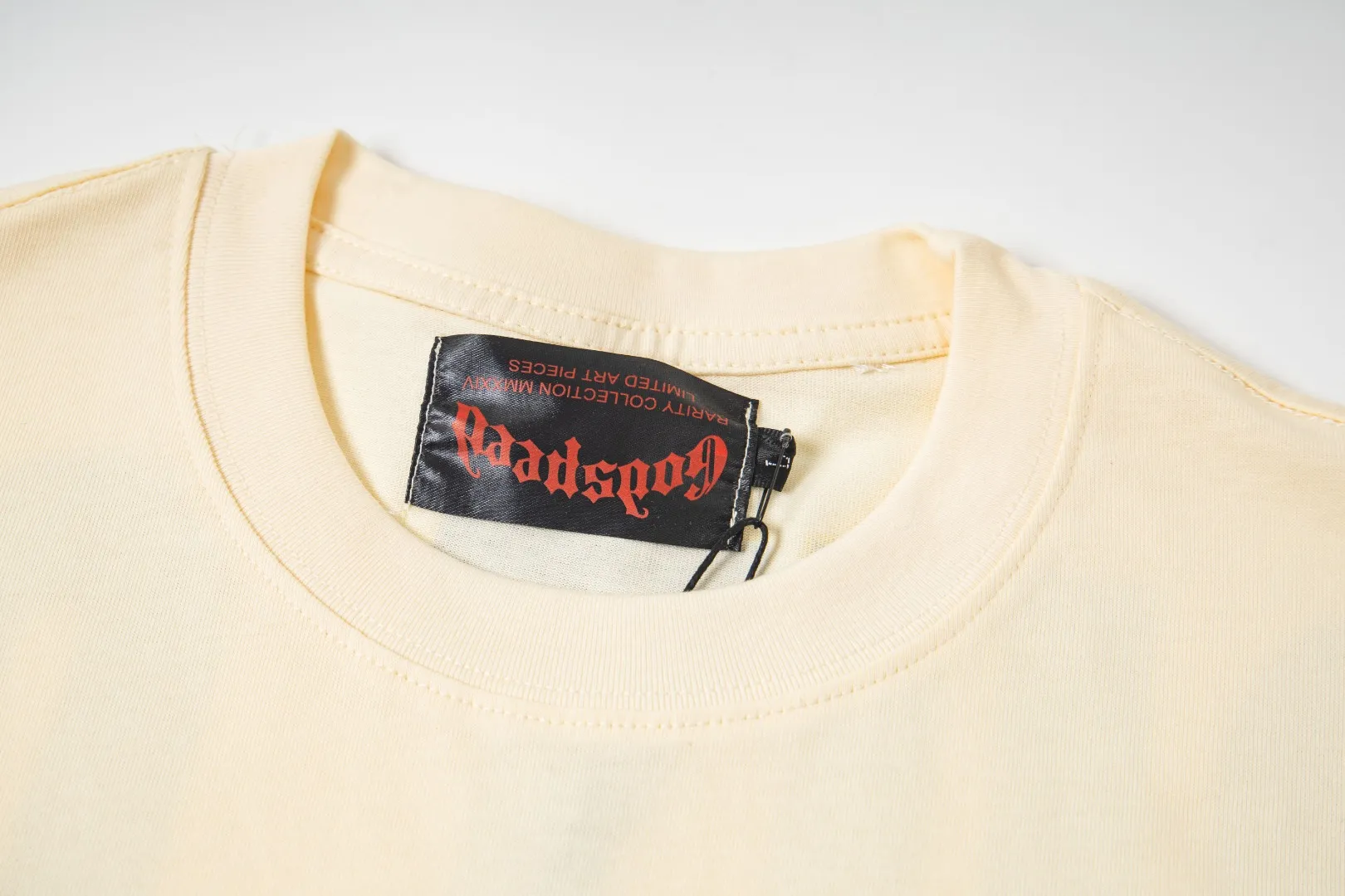 G25# GodSpeed ​​white ink direct spray short sleeves S-XL size apricot P106