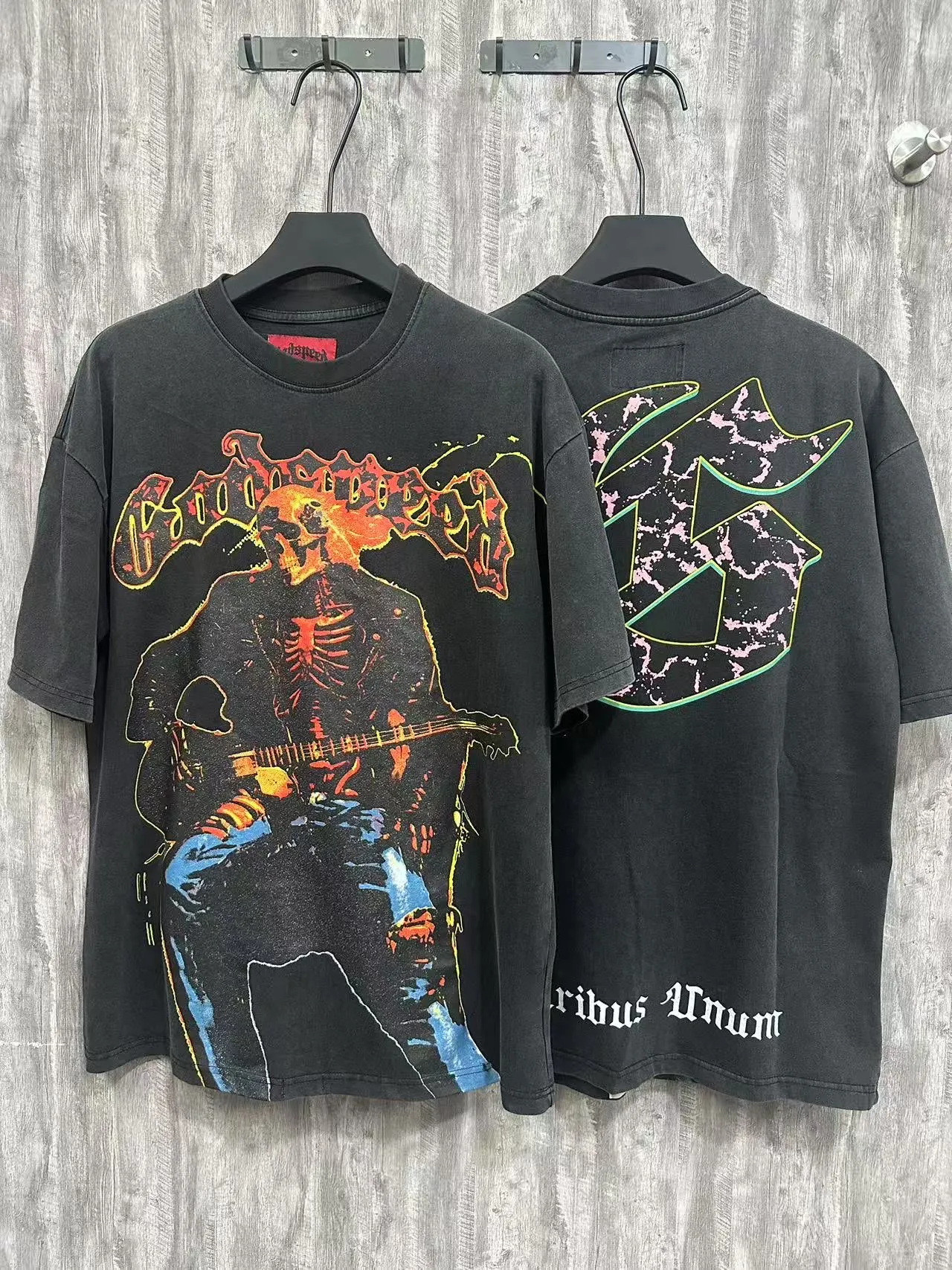 6022# washed black｜P116 Godspeed cross-border American rock and roll street washed retro style short-sleeved T (craft printing) fabric (fabric): 32 count combed double yarn 250g weight size (size): S-M-L-XL color (colour): washed black yu 👉 👉
