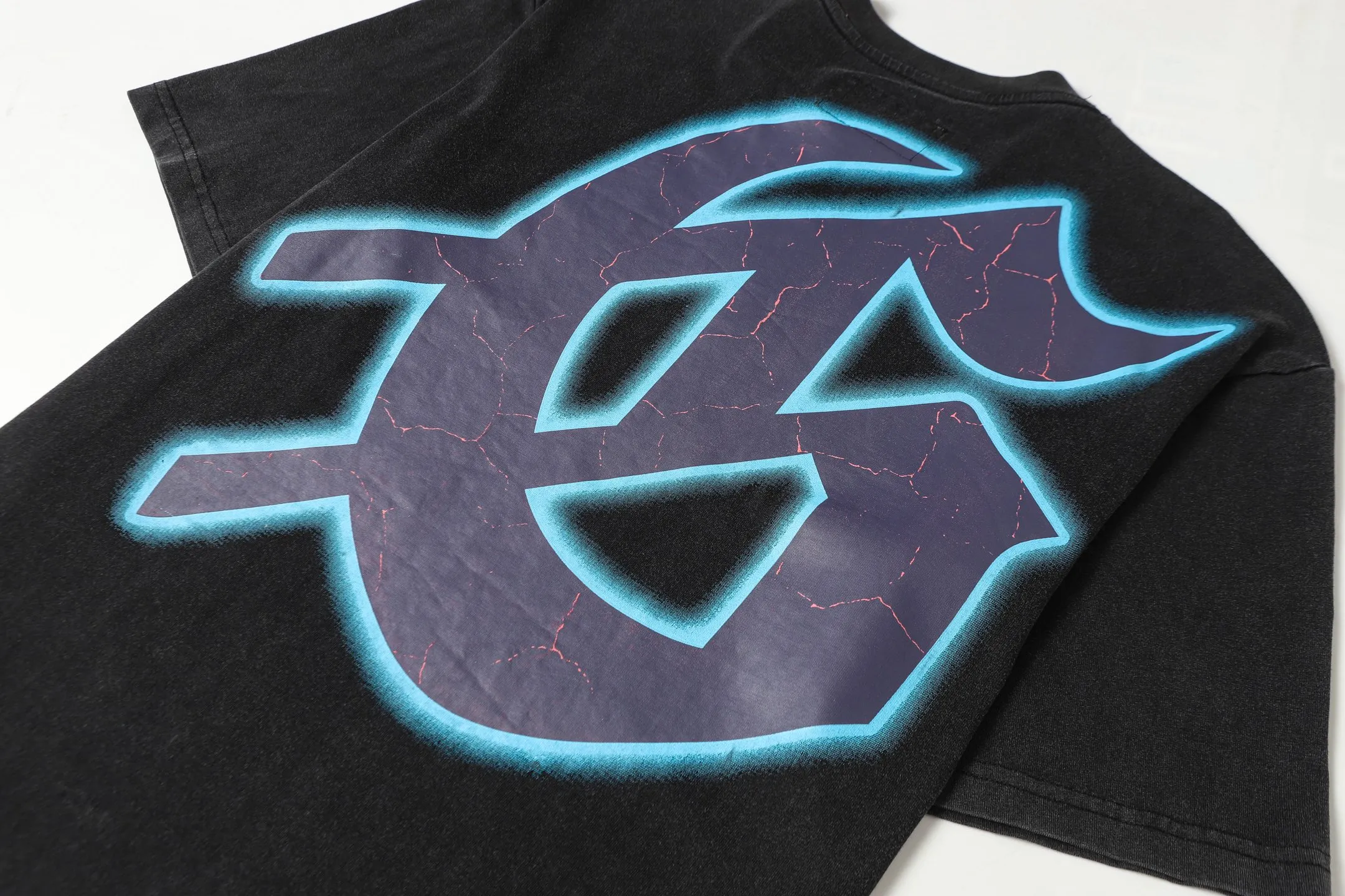 6056 washed black｜P116 Godspeed cross-border American rock and roll street washed retro style short-sleeved T (craft printing) fabric (fabric): 32 count combed double yarn 250 grams weight size (size): S-M-L-XL color (colour): washed black