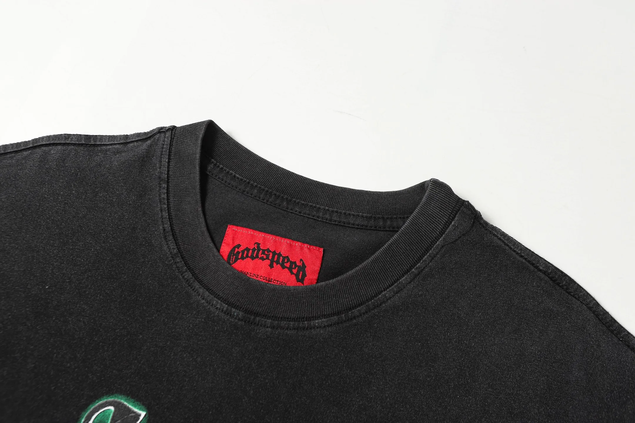 6056 washed black｜P116 Godspeed cross-border American rock and roll street washed retro style short-sleeved T (craft printing) fabric (fabric): 32 count combed double yarn 250 grams weight size (size): S-M-L-XL color (colour): washed black