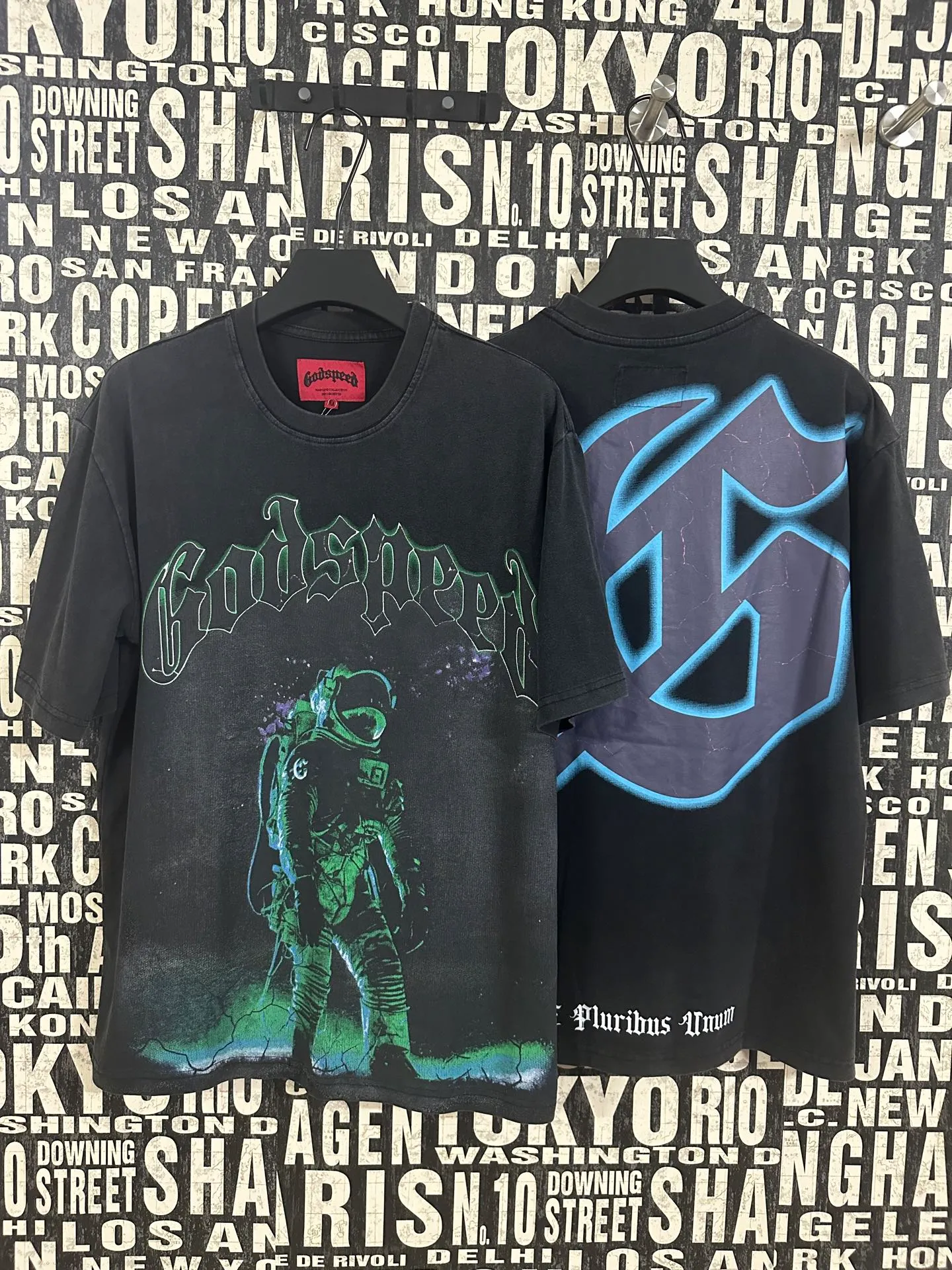 6056 washed black｜P116 Godspeed cross-border American rock and roll street washed retro style short-sleeved T (craft printing) fabric (fabric): 32 count combed double yarn 250 grams weight size (size): S-M-L-XL color (colour): washed black