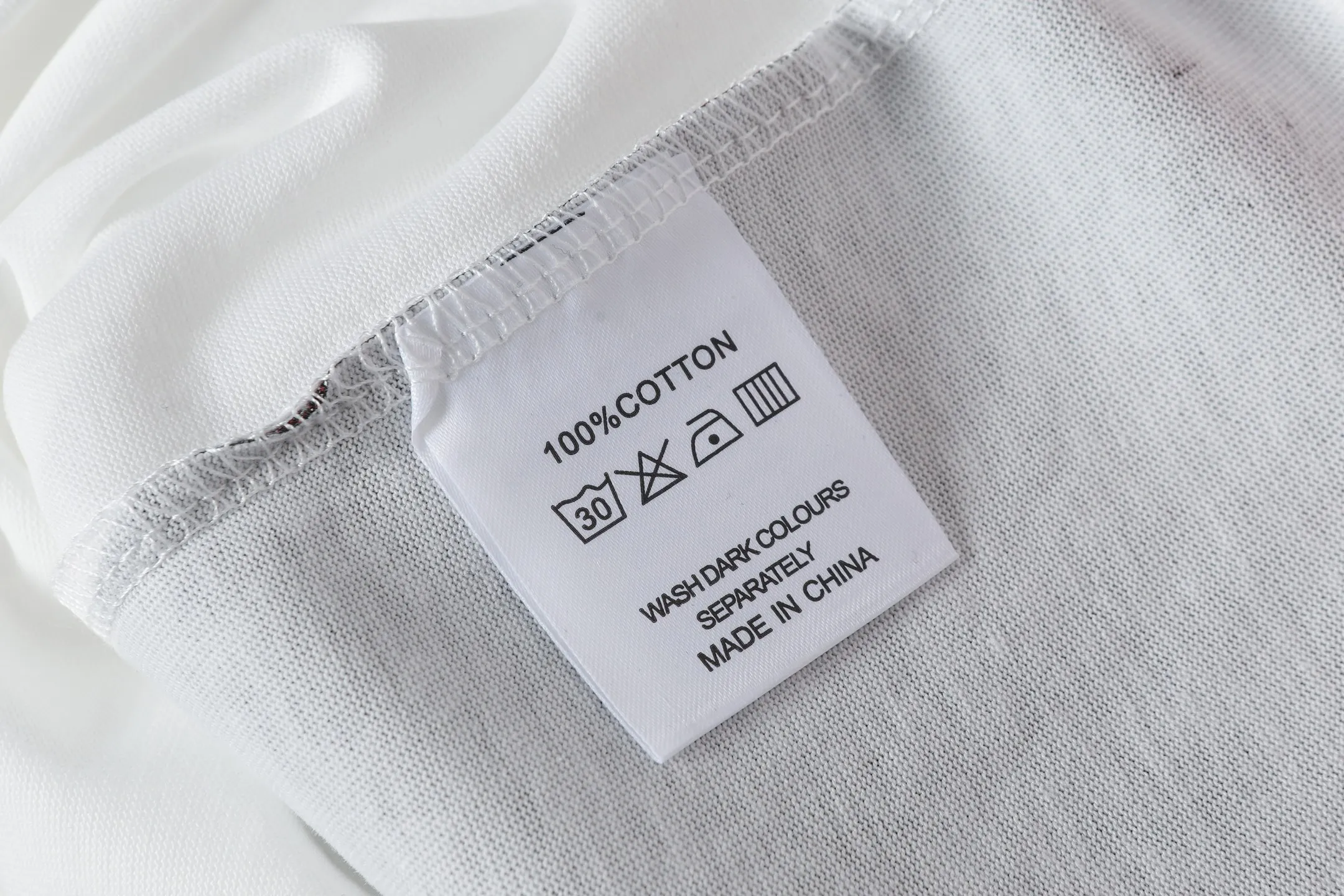 5077# White | P104 Godspeed cross-border American rock and roll street washed retro style short-sleeved T (craft printing) fabric (fabric): 32-count combed double yarn 240 grams weight code number (size): S-M-L-XL color (colour): white