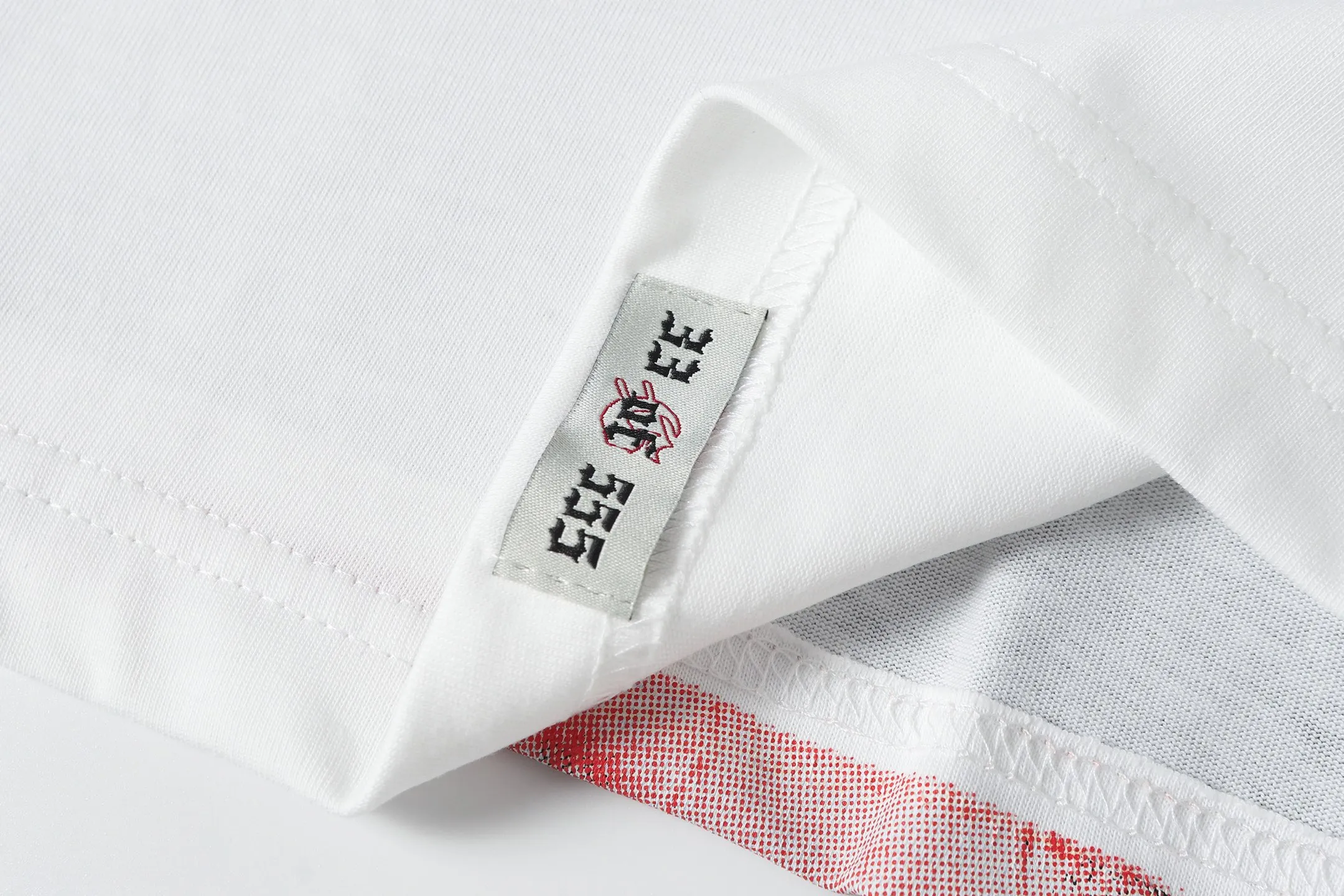 5077# White | P104 Godspeed cross-border American rock and roll street washed retro style short-sleeved T (craft printing) fabric (fabric): 32-count combed double yarn 240 grams weight code number (size): S-M-L-XL color (colour): white